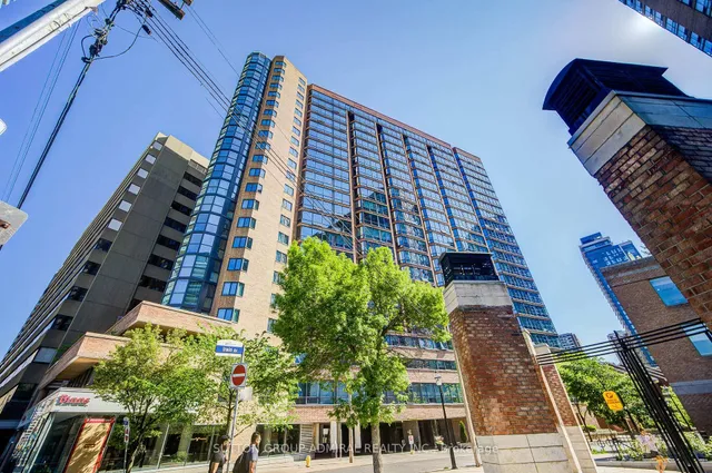 1055 Bay St #716, Toronto 2