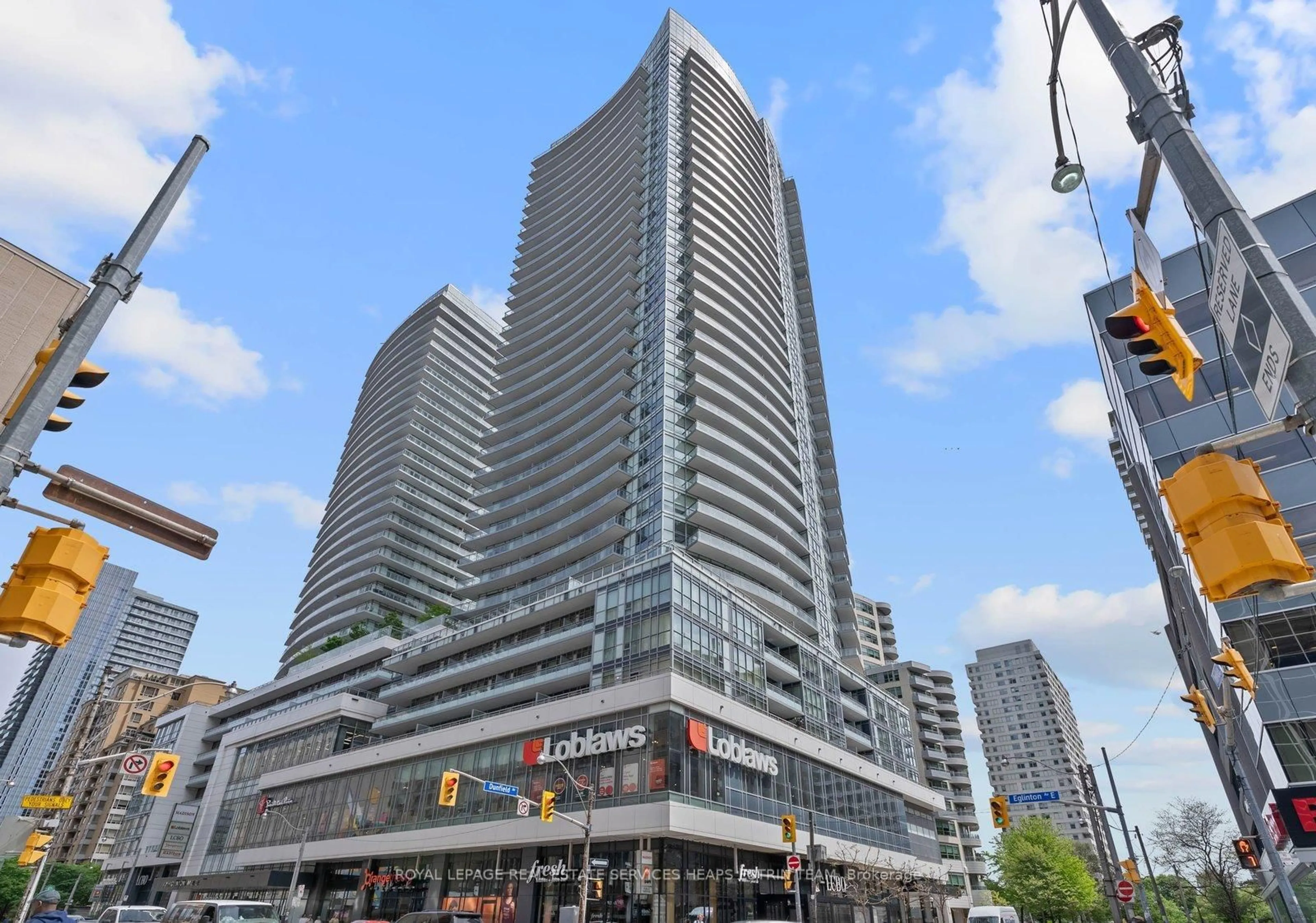 Unknown for 98 Lillian St #613, Toronto Ontario M4S 0A5