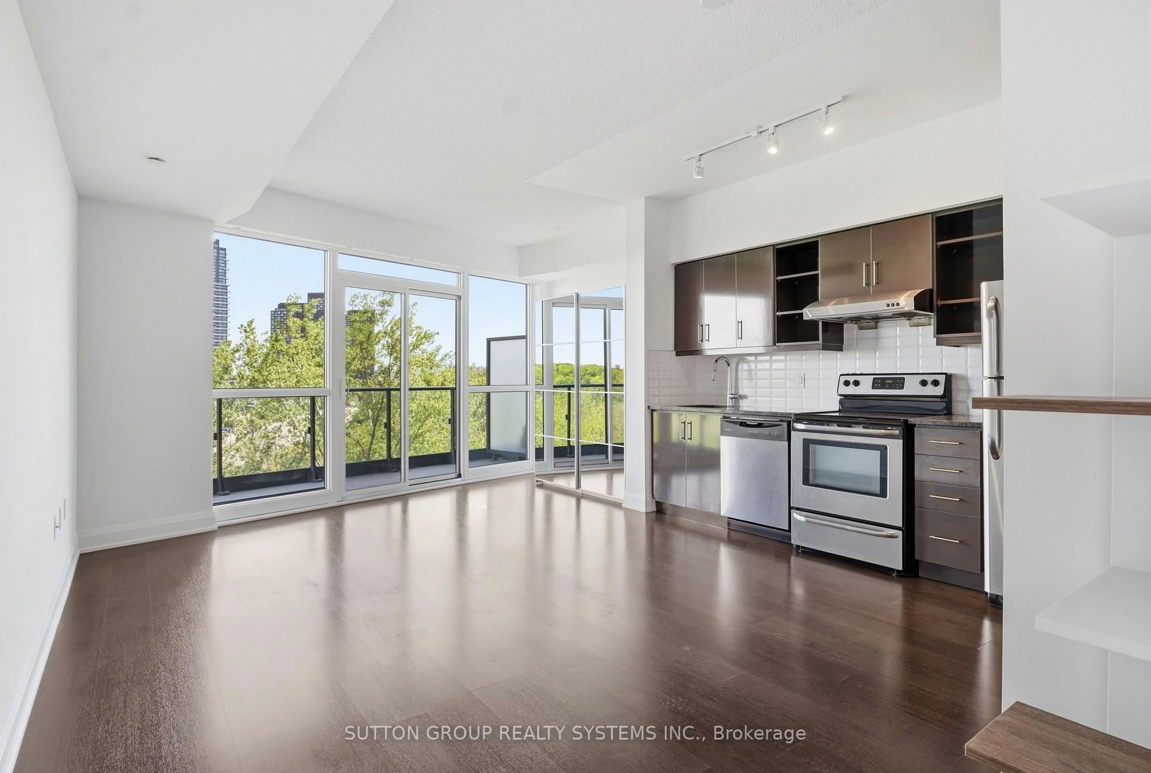 Open concept kitchen, unknown for 160 Vanderhoof Ave #416, Toronto Ontario M4G 2G6