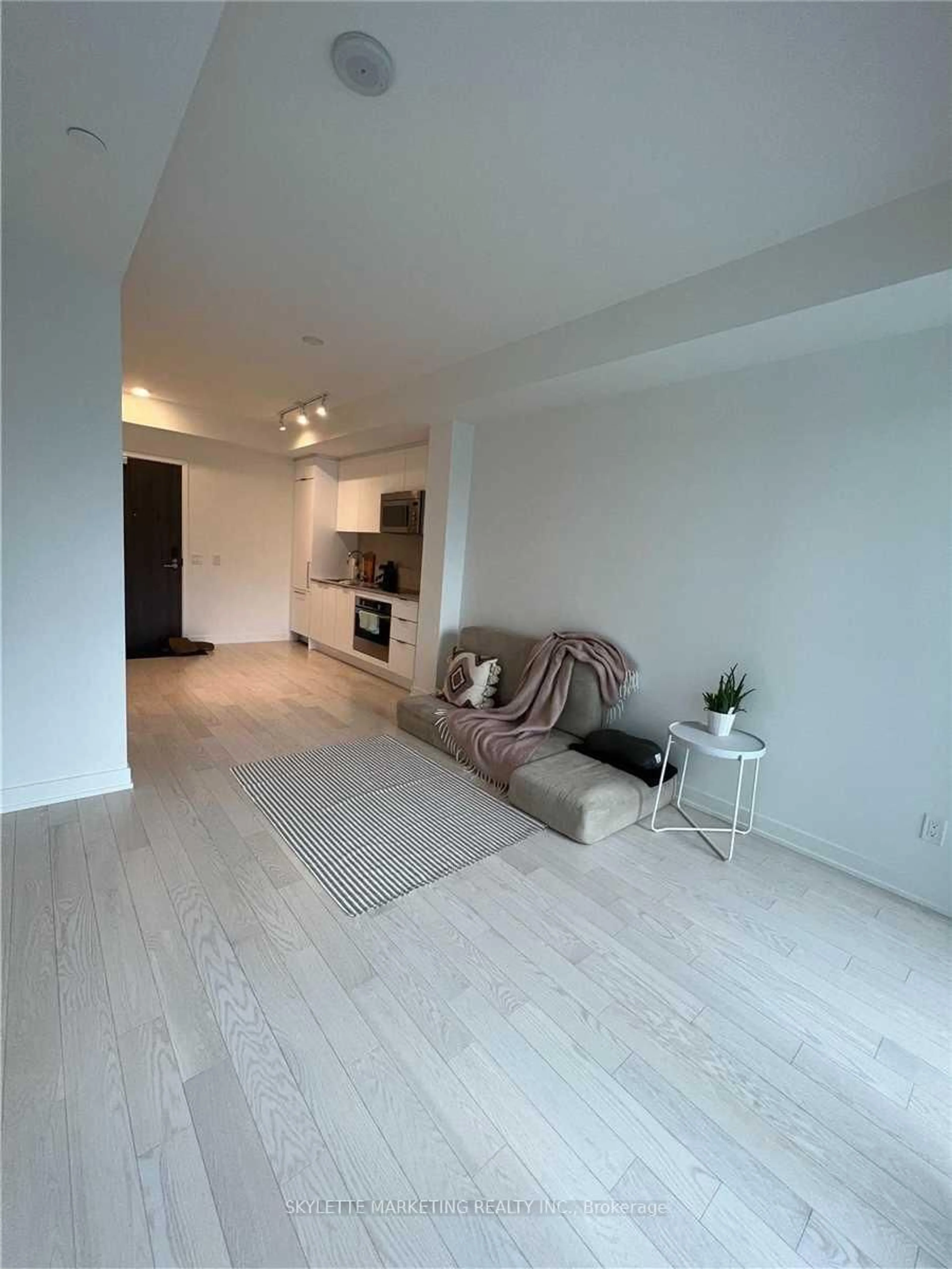 A pic of a room for 20 Lombard St #3607, Toronto Ontario M5C 0A7