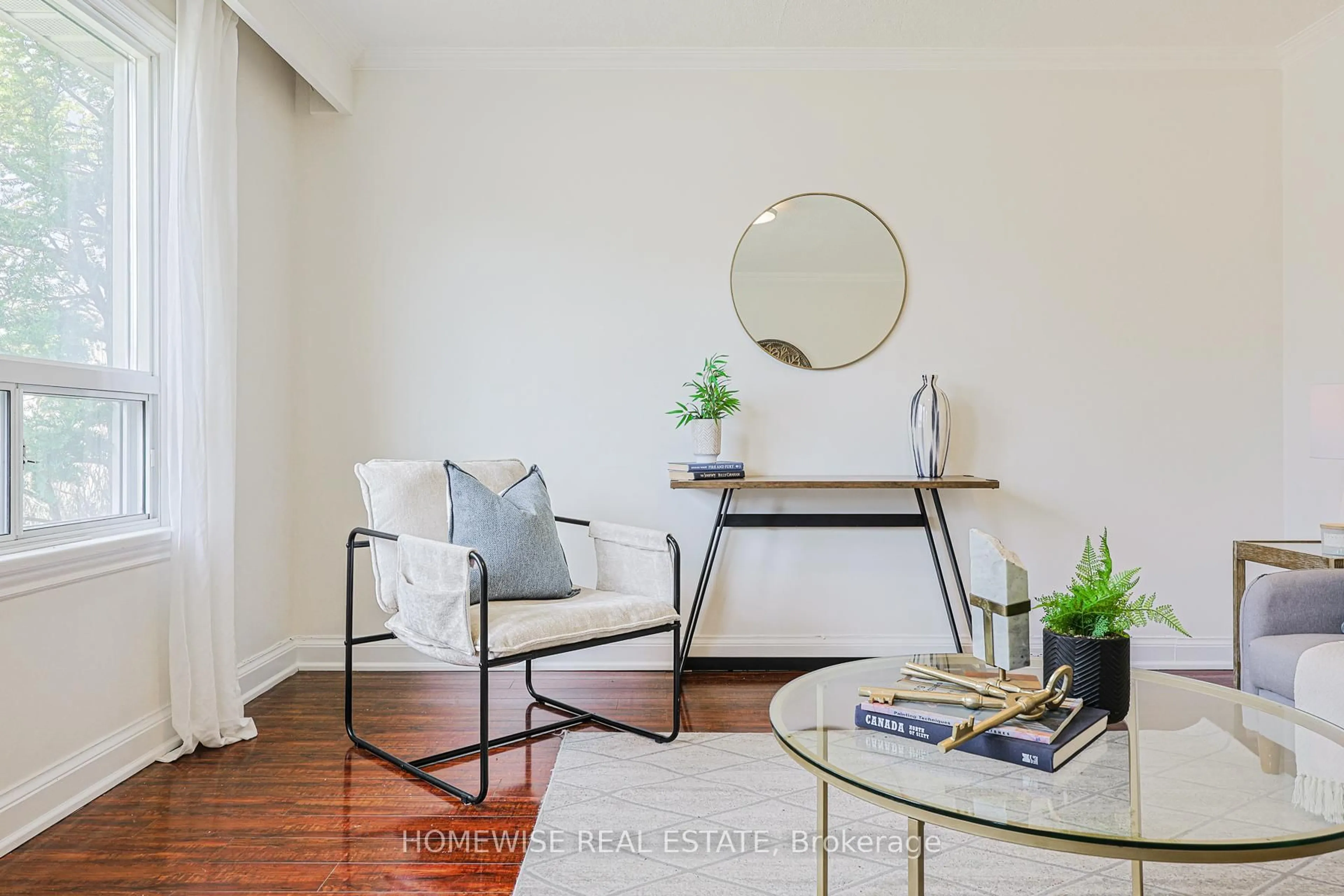 Living room with furniture, unknown for 159 Alfred Ave, Toronto Ontario M2N 3J3