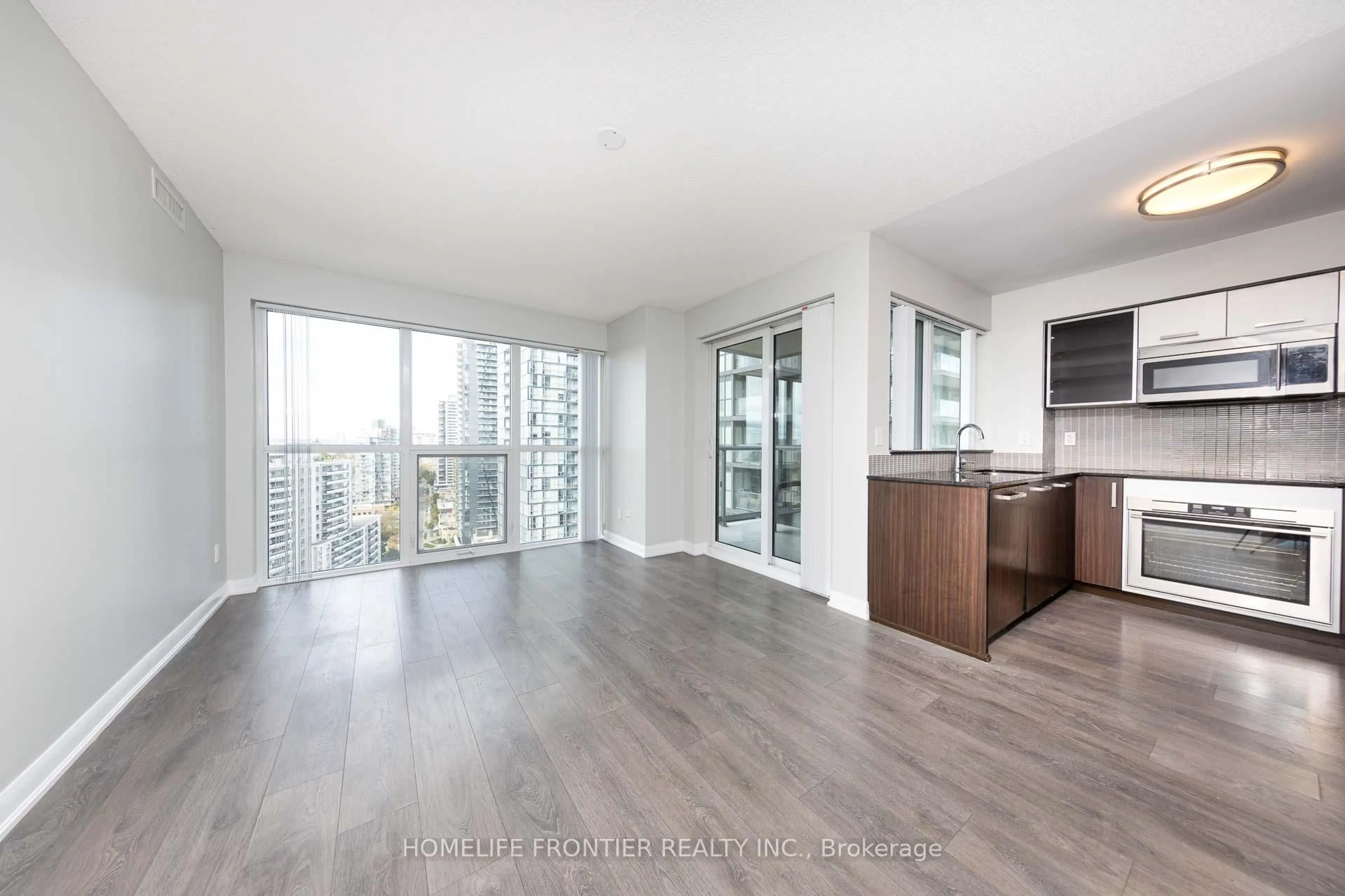 Unknown for 5162 Yonge St #2005, Toronto Ontario M2N 6L9