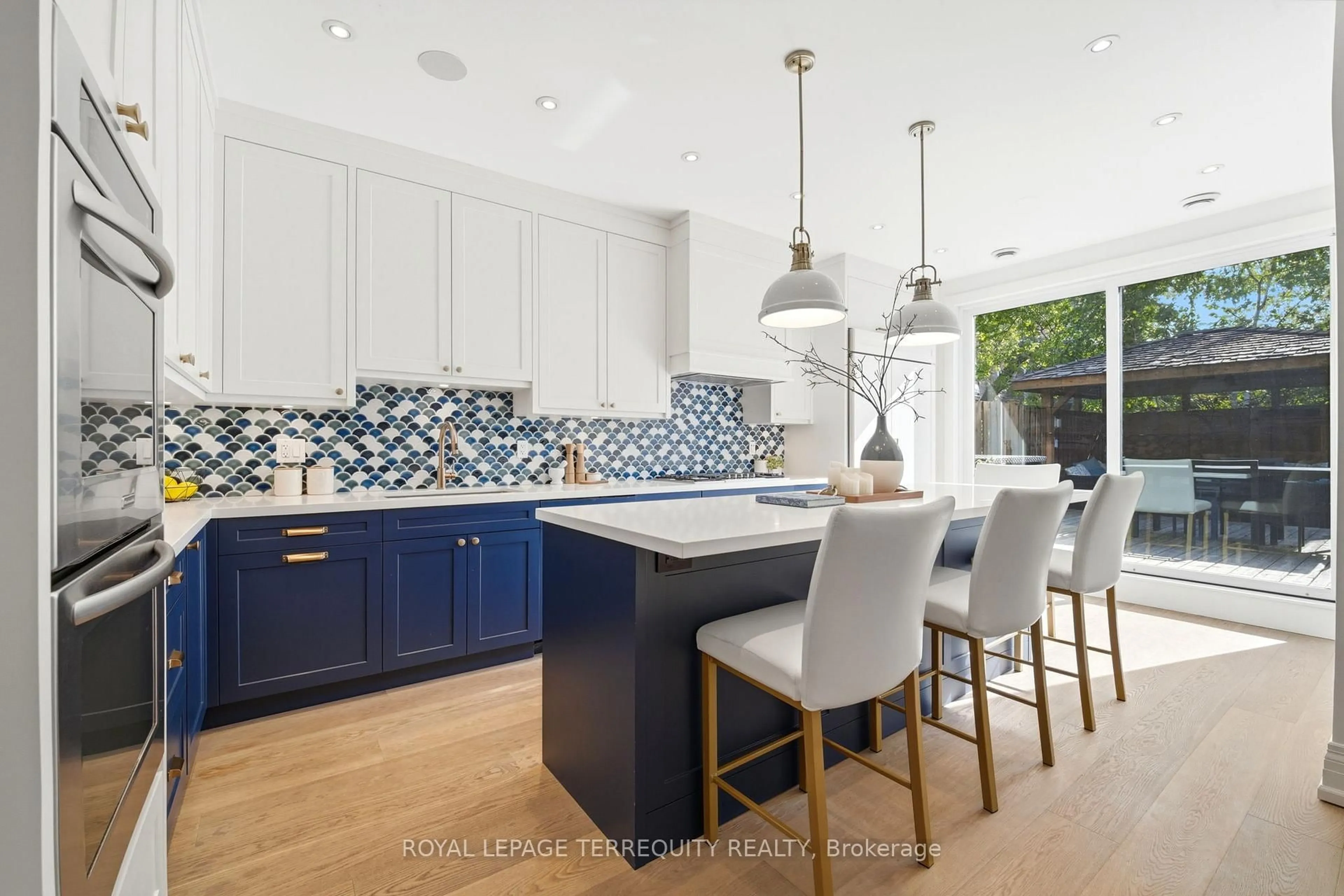 Contemporary kitchen, ceramic/tile floor for 100 Admiral Rd, Toronto Ontario M5R 2L6
