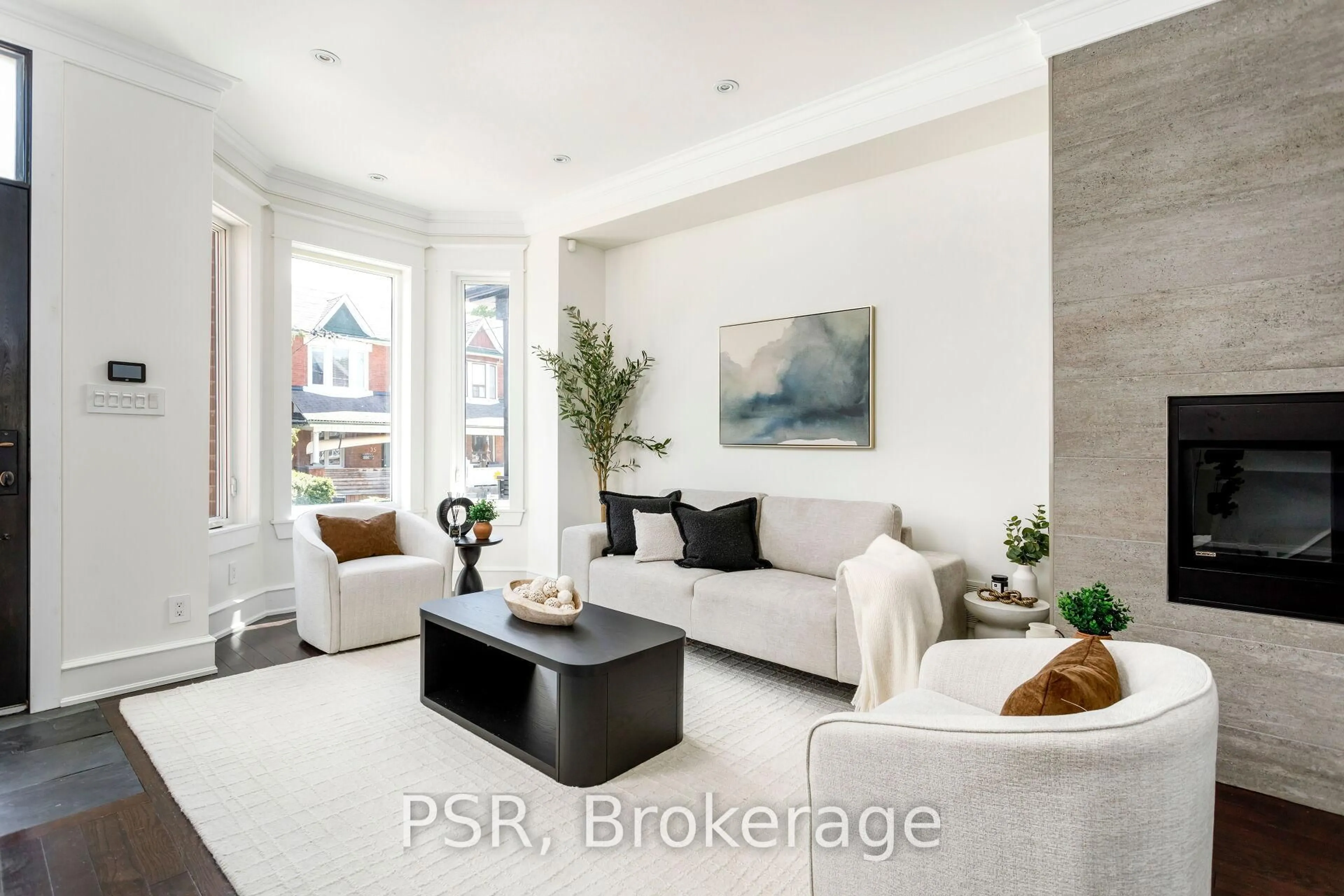 Living room with furniture, ceramic/tile floor for 38 Wyndham St, Toronto Ontario M6K 1R7