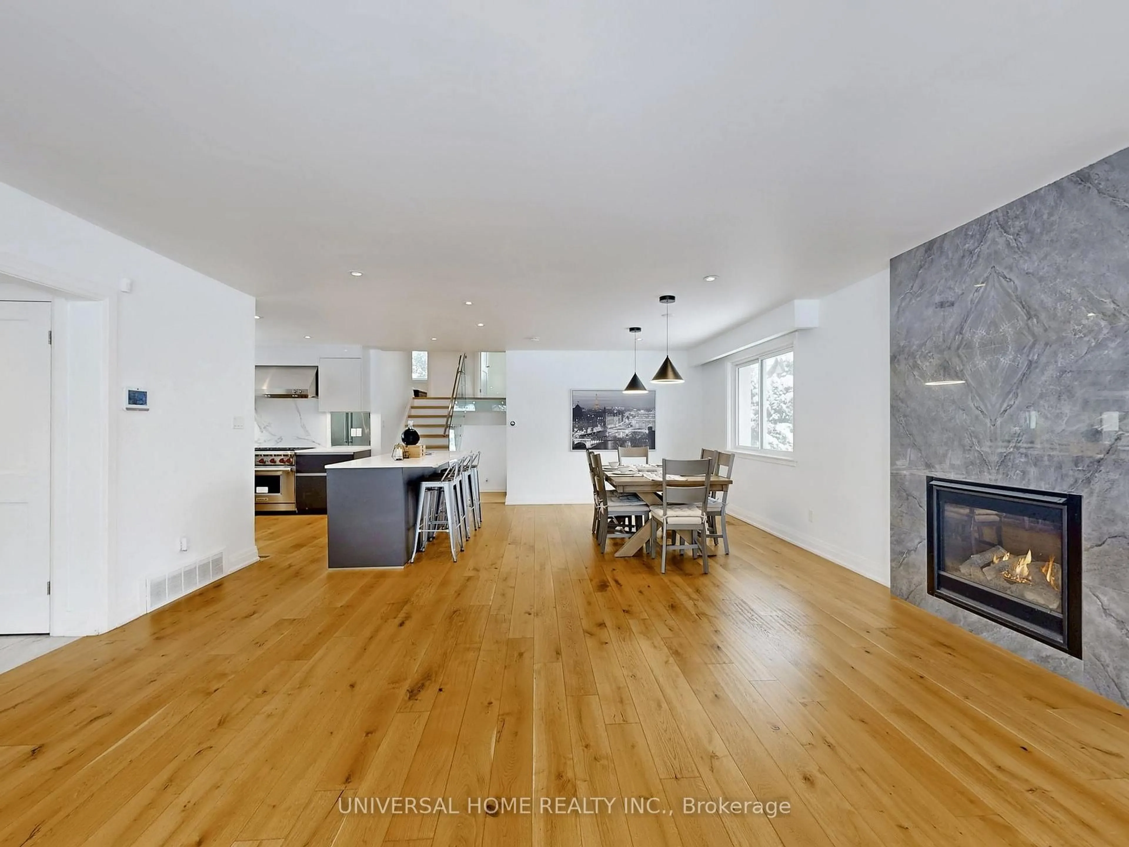 Open concept kitchen, unknown for 1 Heathview Ave, Toronto Ontario M2K 2B9