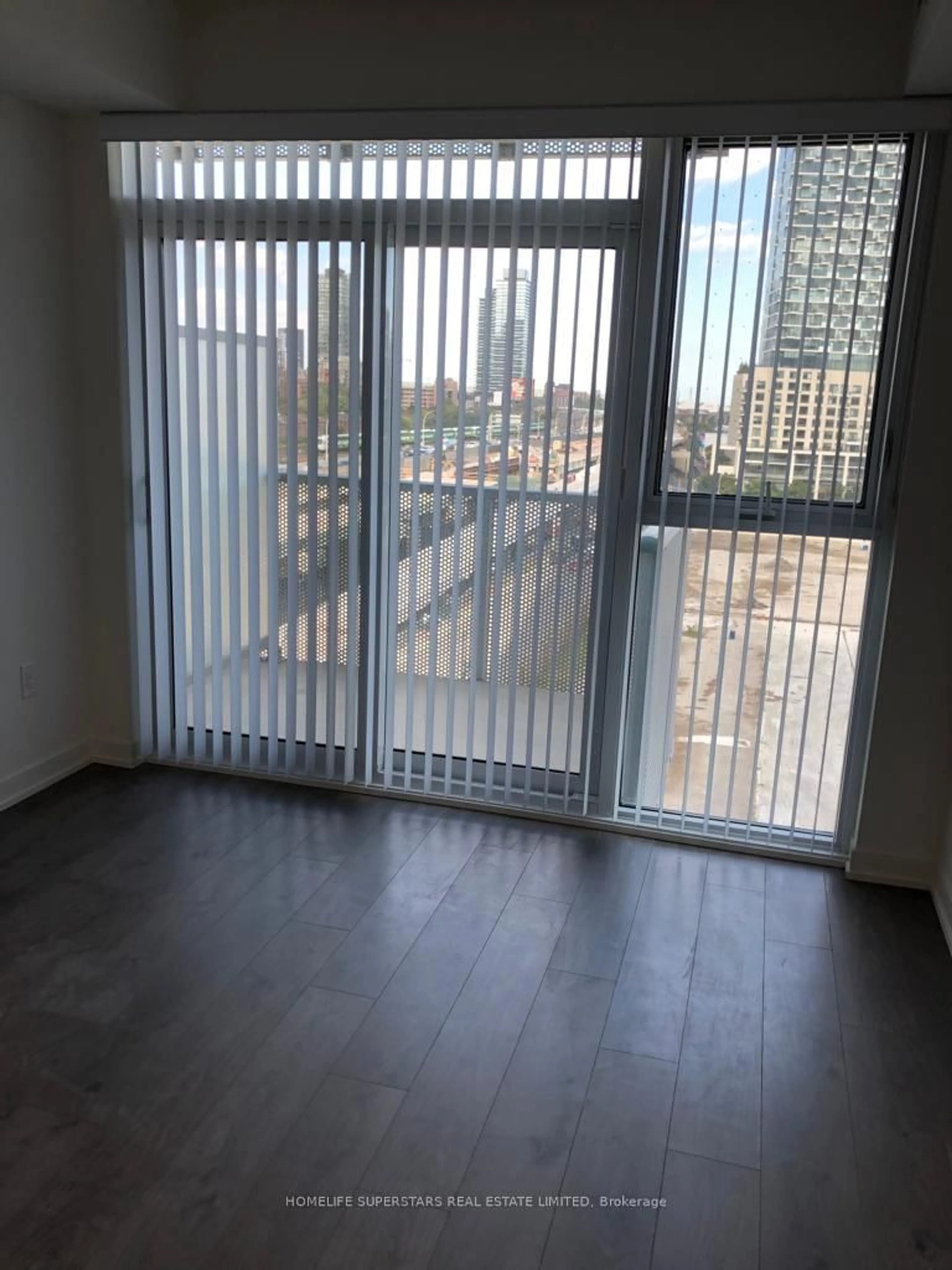 A pic of a room for 20 Richardson St #520, Toronto Ontario M5A 0S6