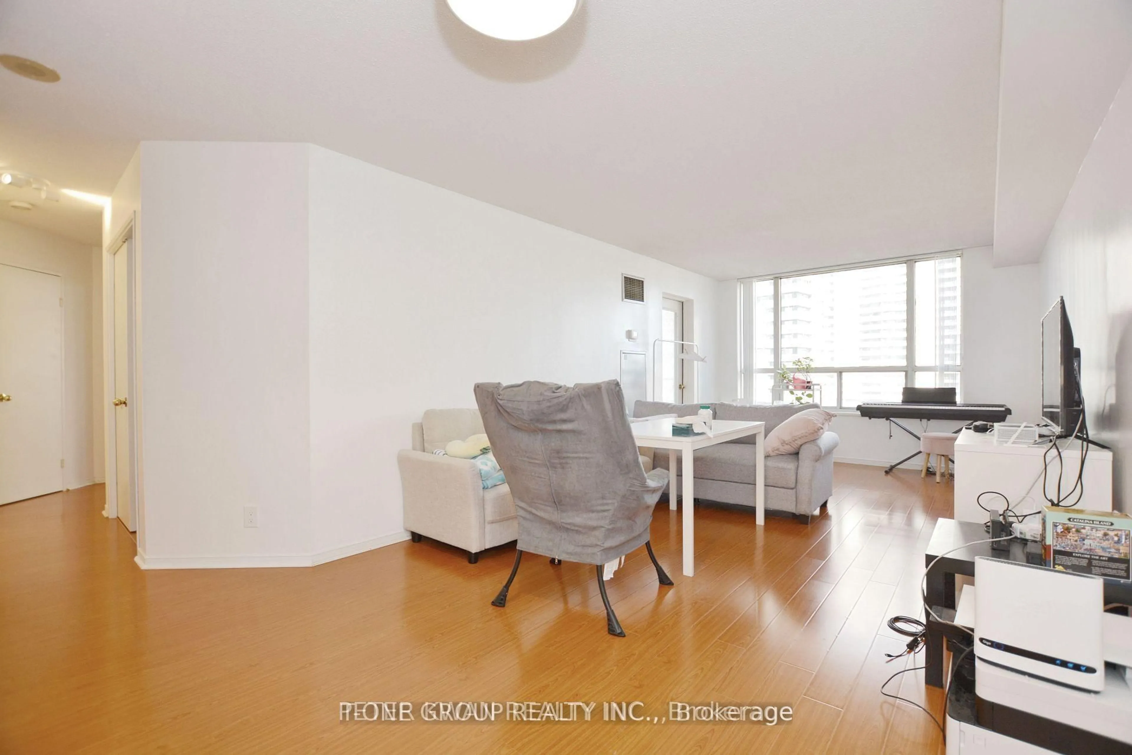 Unknown for 100 Upper Madison Ave #1005, Toronto Ontario M2N 6M4