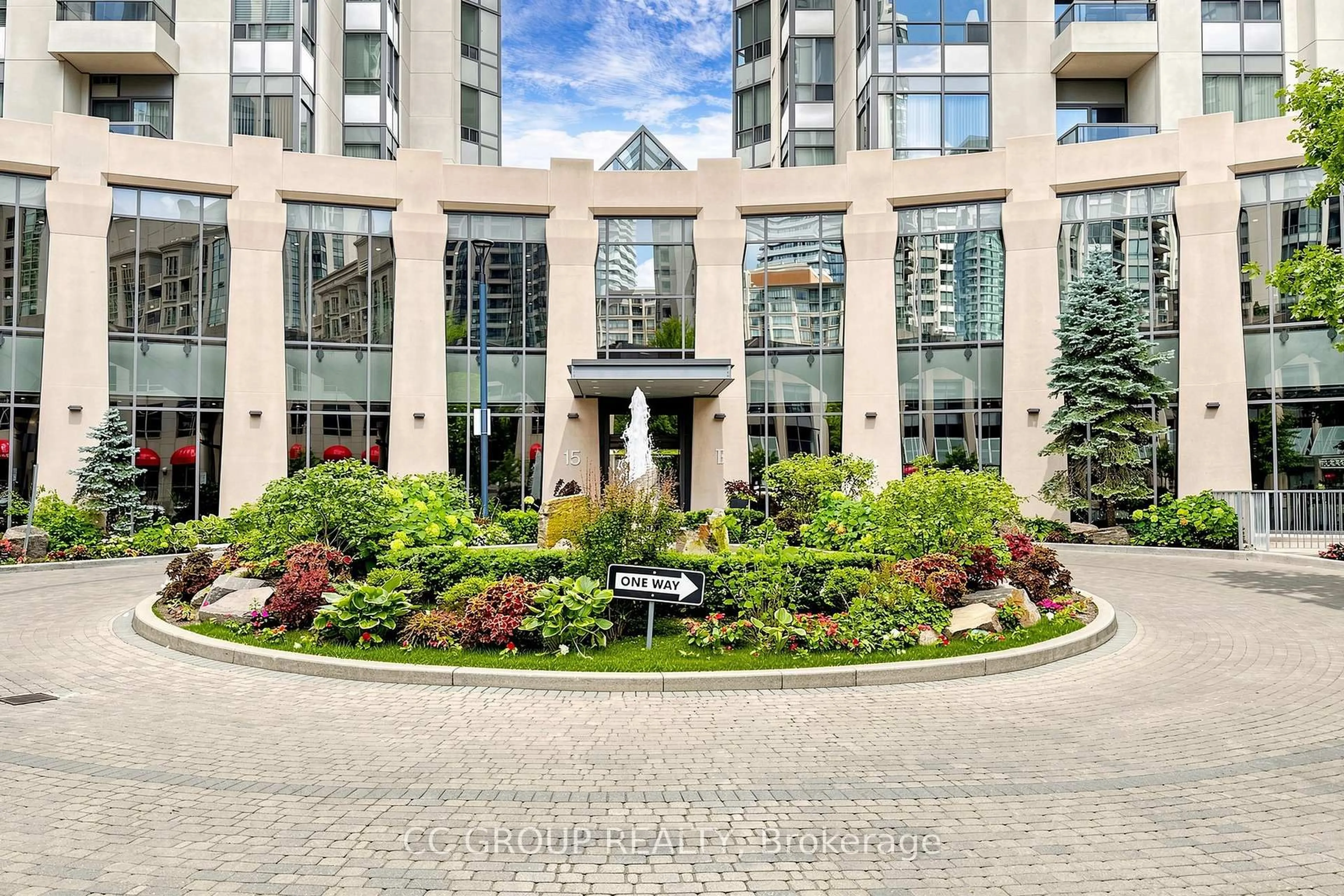 Indoor foyer for 15 Northtown Way #PH2616, Toronto Ontario M2N 7A2