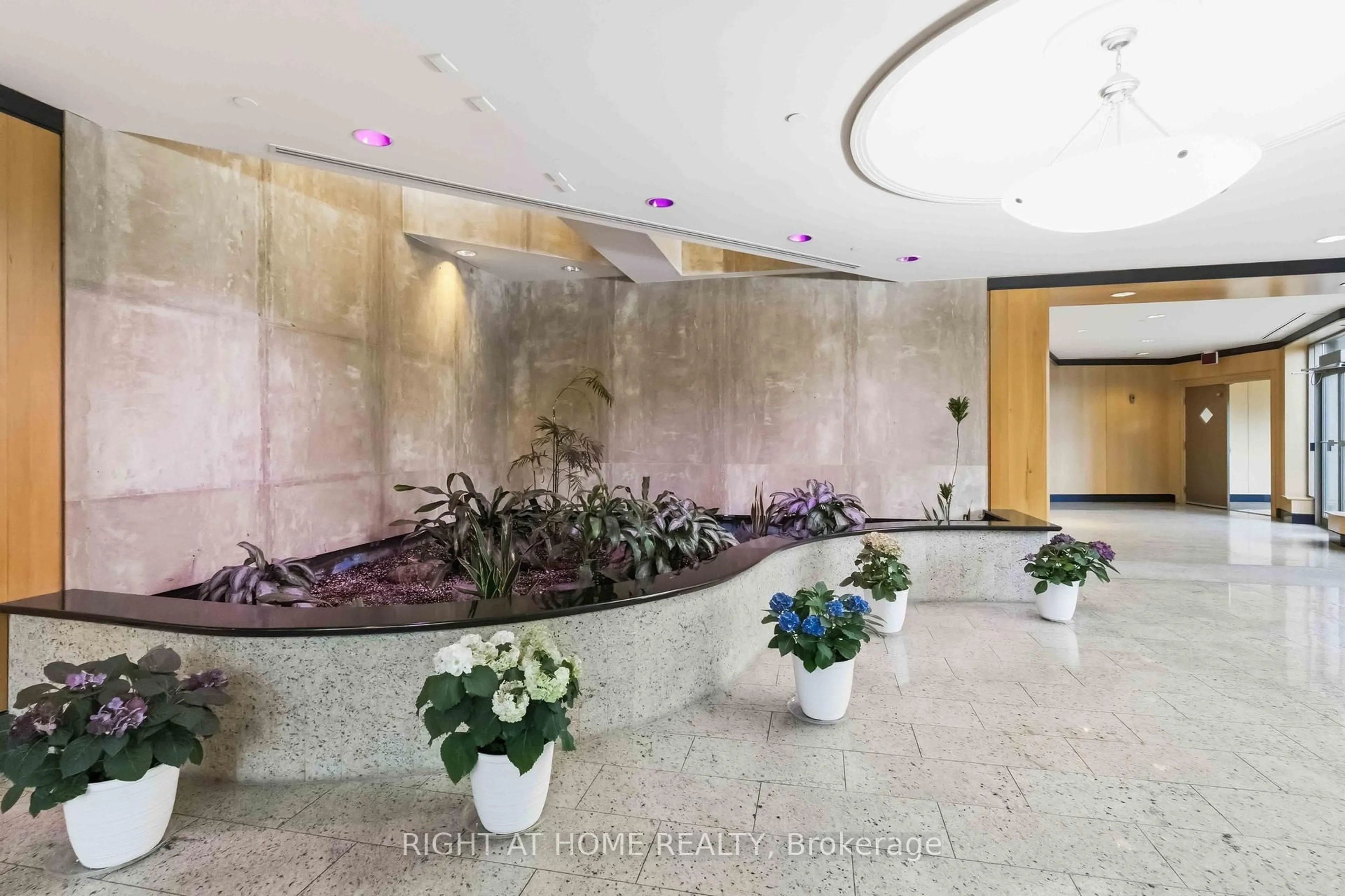 Lobby for 89 Skymark Dr #609, Toronto Ontario M2H 3S6