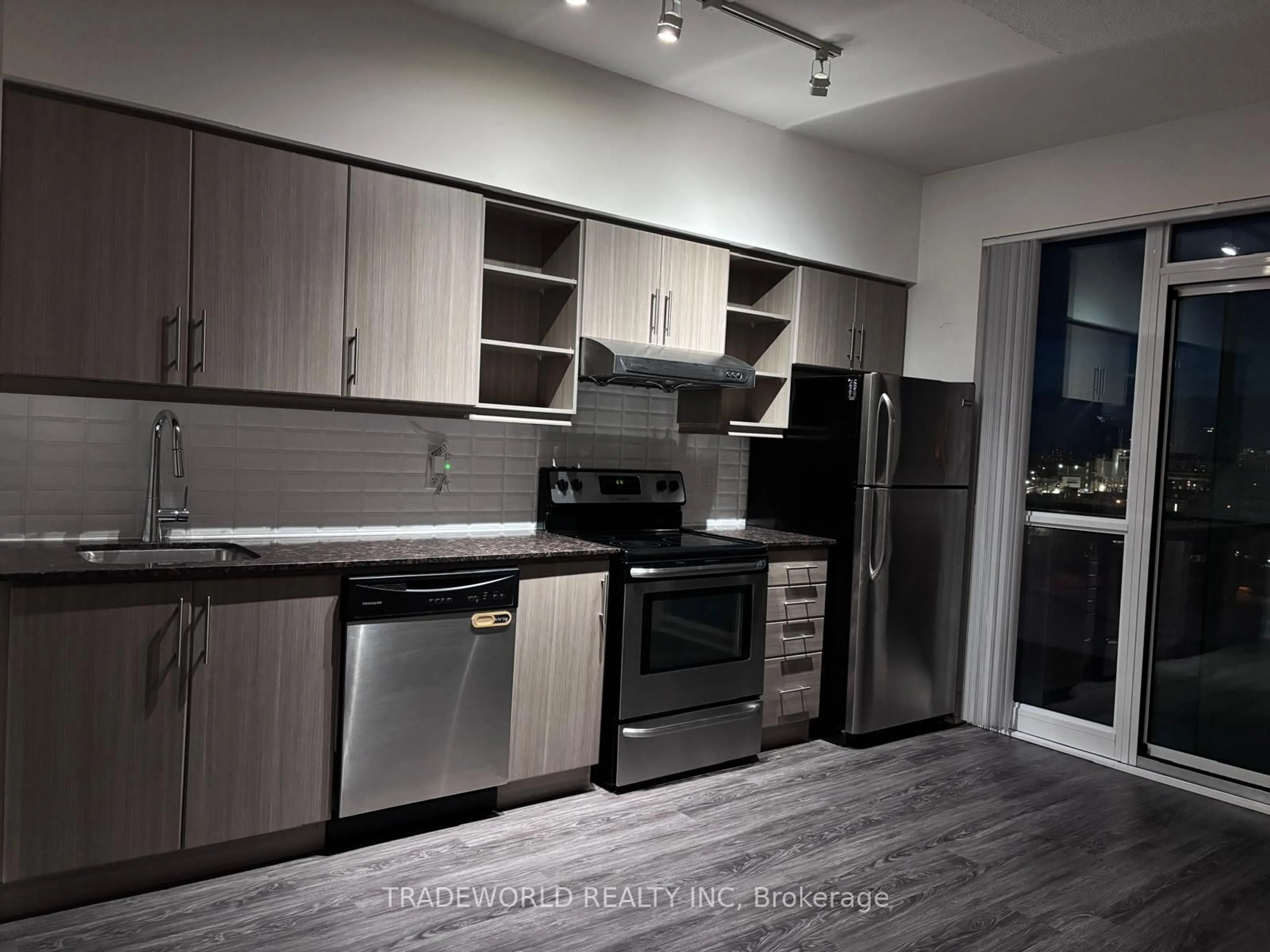 Standard kitchen, unknown for 160 Vanderhoof Ave #508, Toronto Ontario M4G 2G6