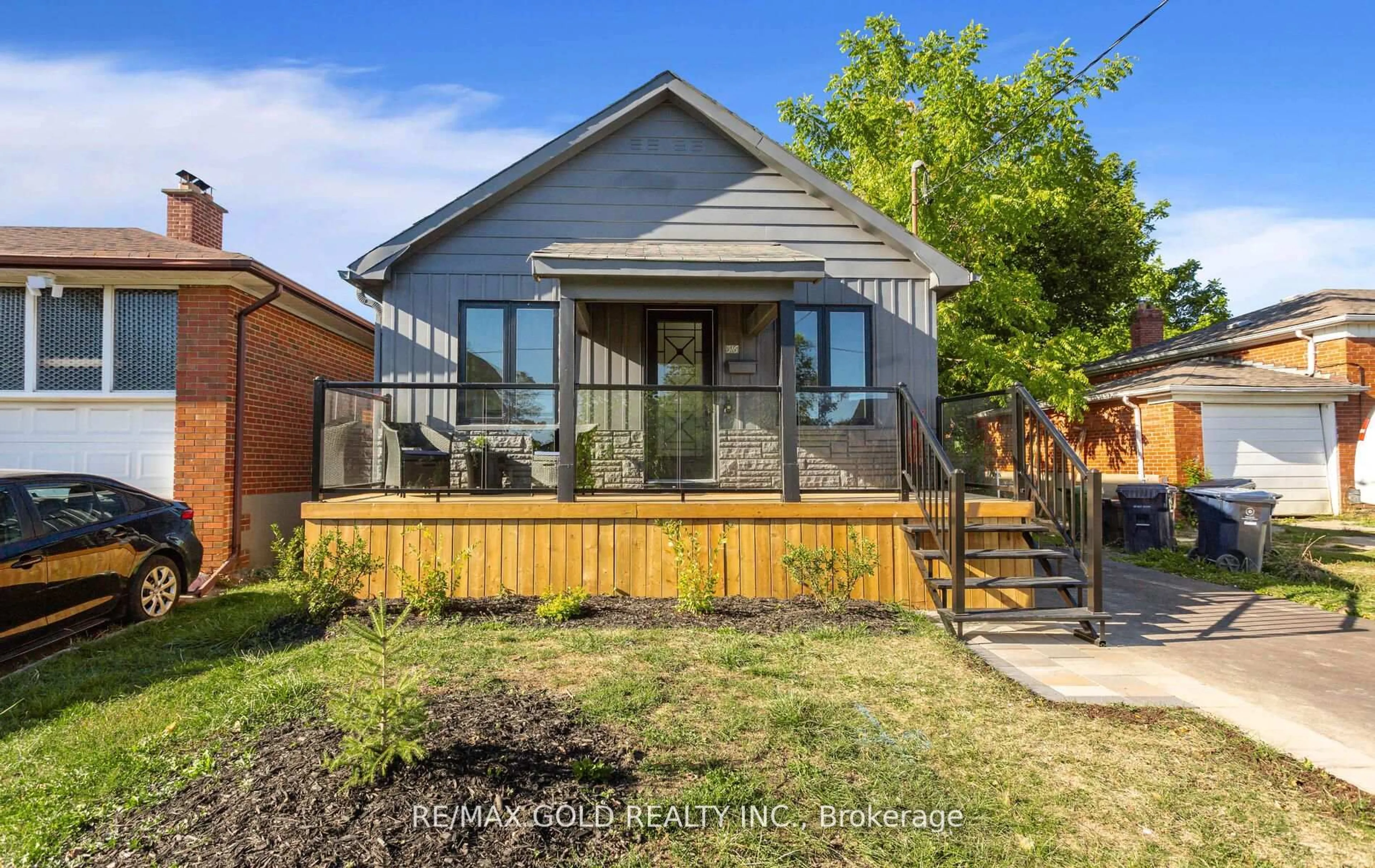 Home with brick exterior material, street for 316 Ellerslie Ave, Toronto Ontario M2R 1B7