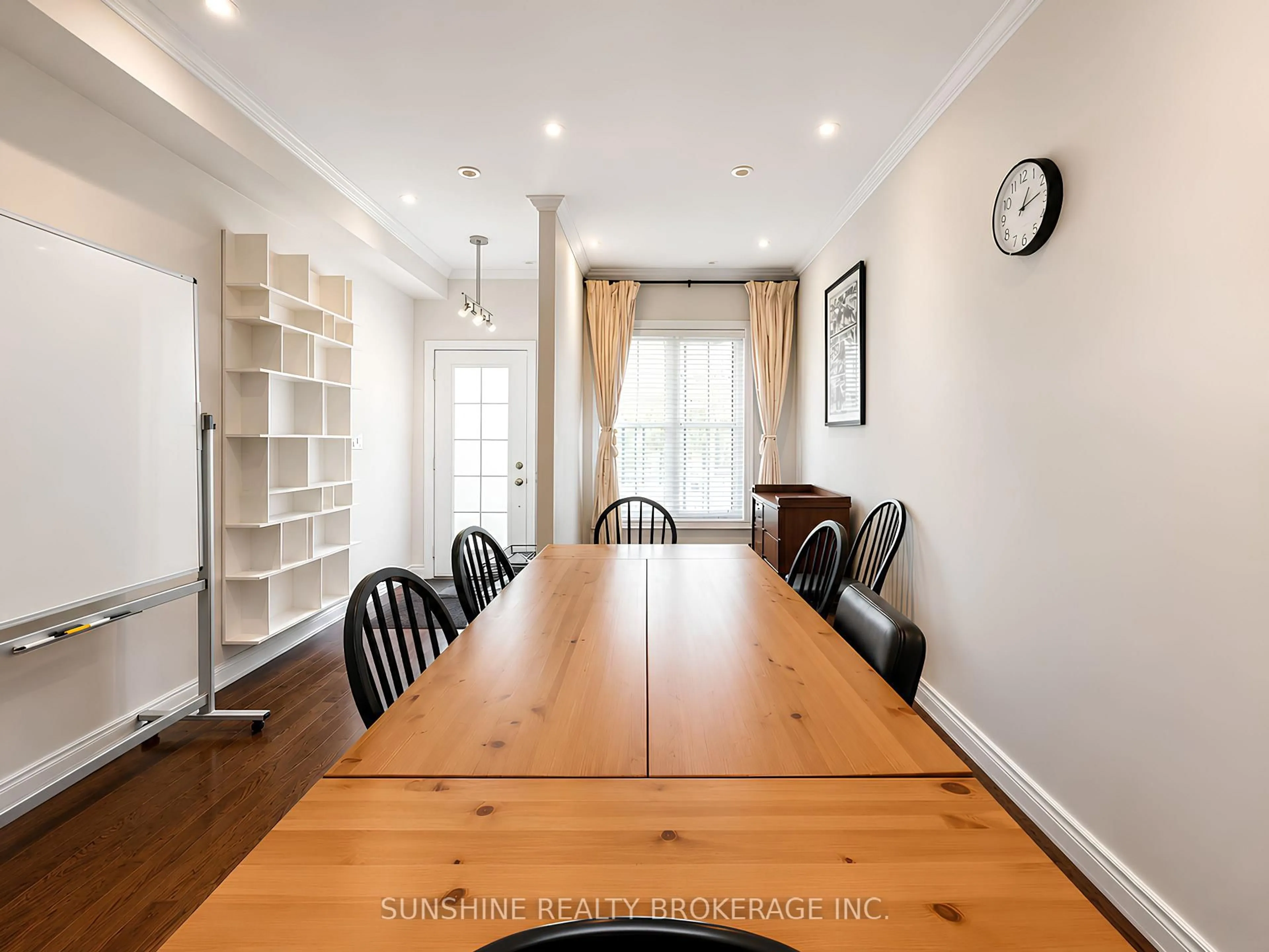 Dining room, wood/laminate floor for 20 Hargrave Lane #12, Toronto Ontario M4N 0A4