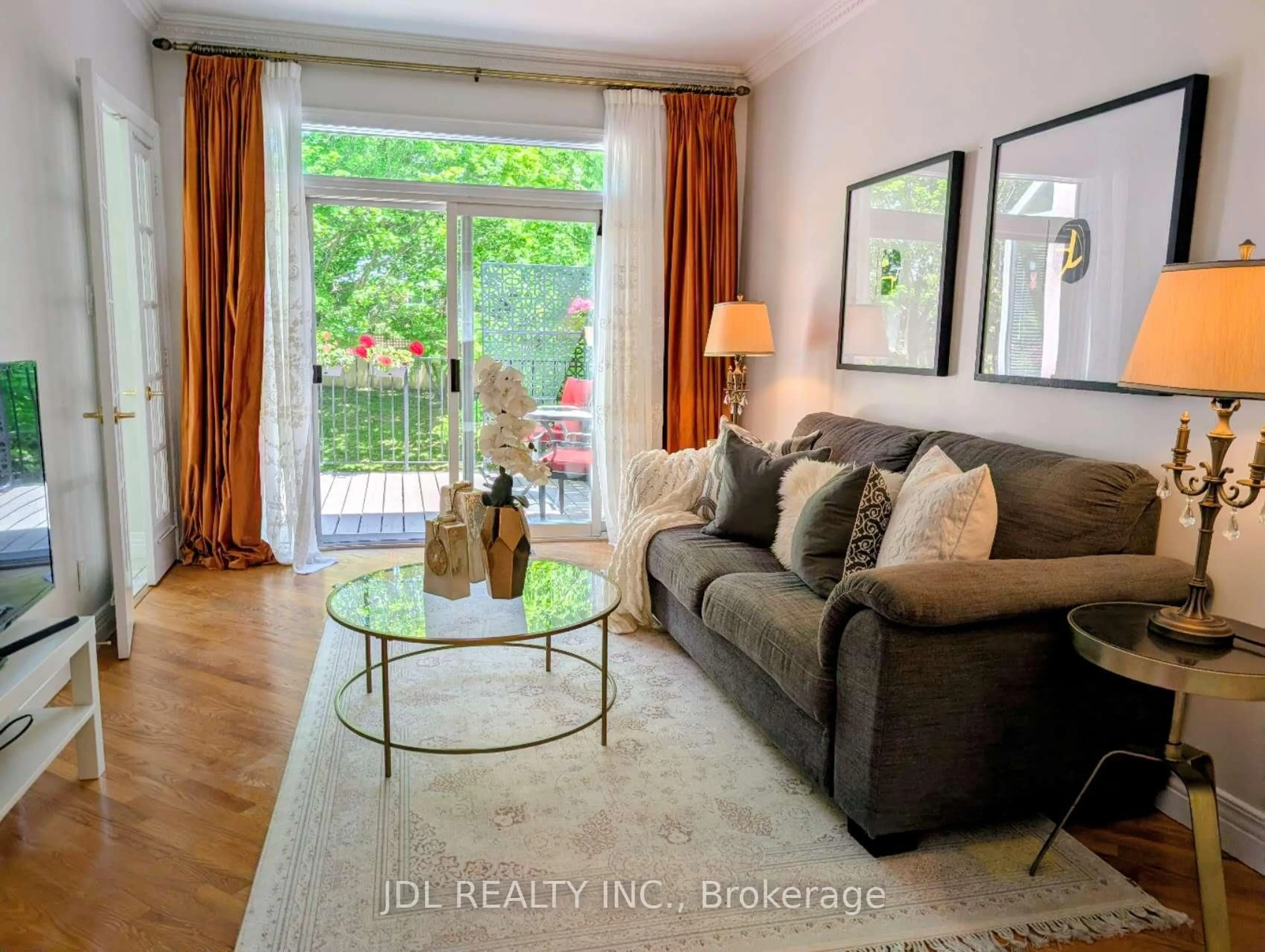 Living room with furniture, wood/laminate floor for 369 Kenneth Ave, Toronto Ontario M2N 4V9
