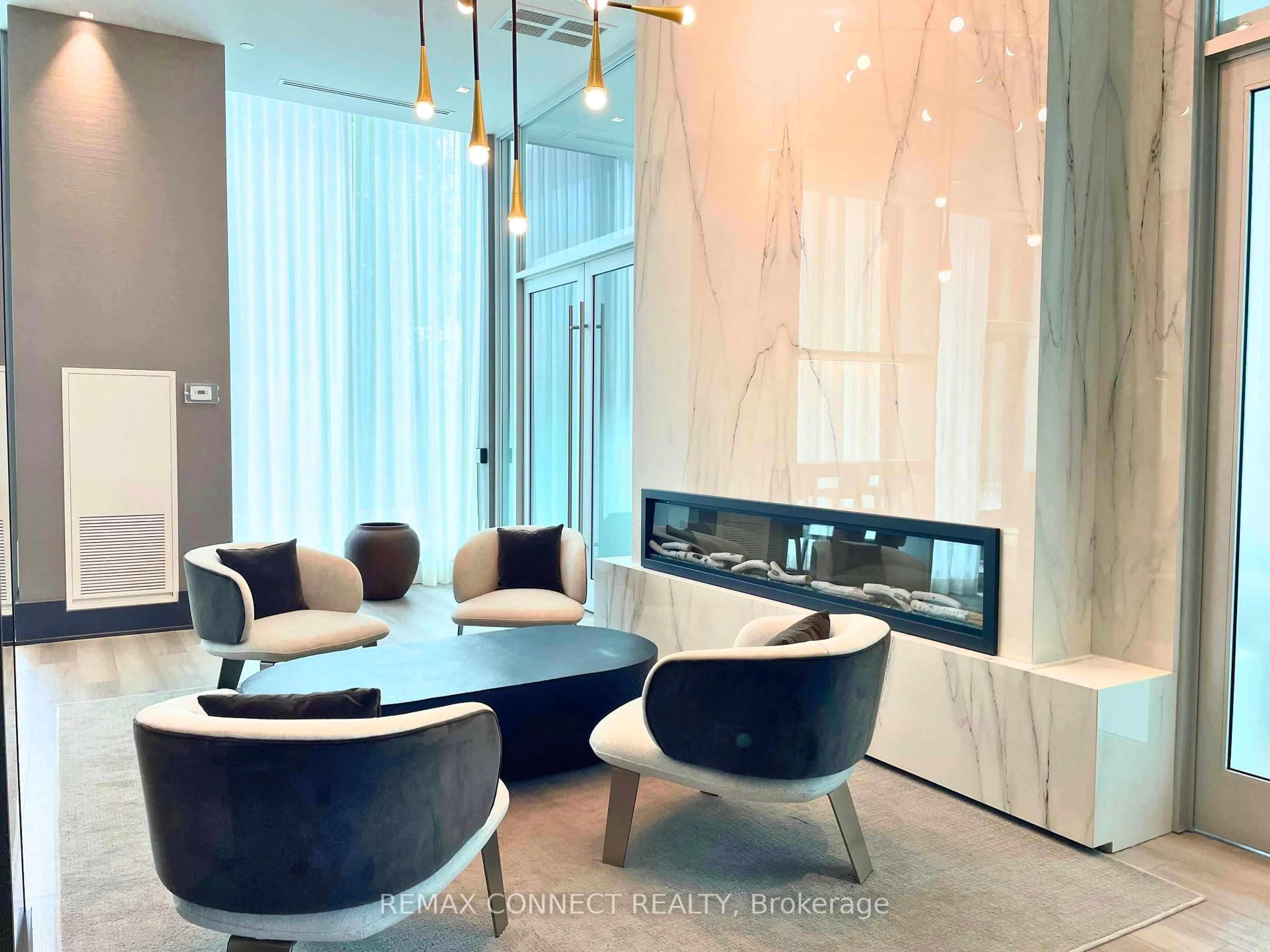 Lobby for 250 Lawrence Ave #504, Toronto Ontario M5M 1B1