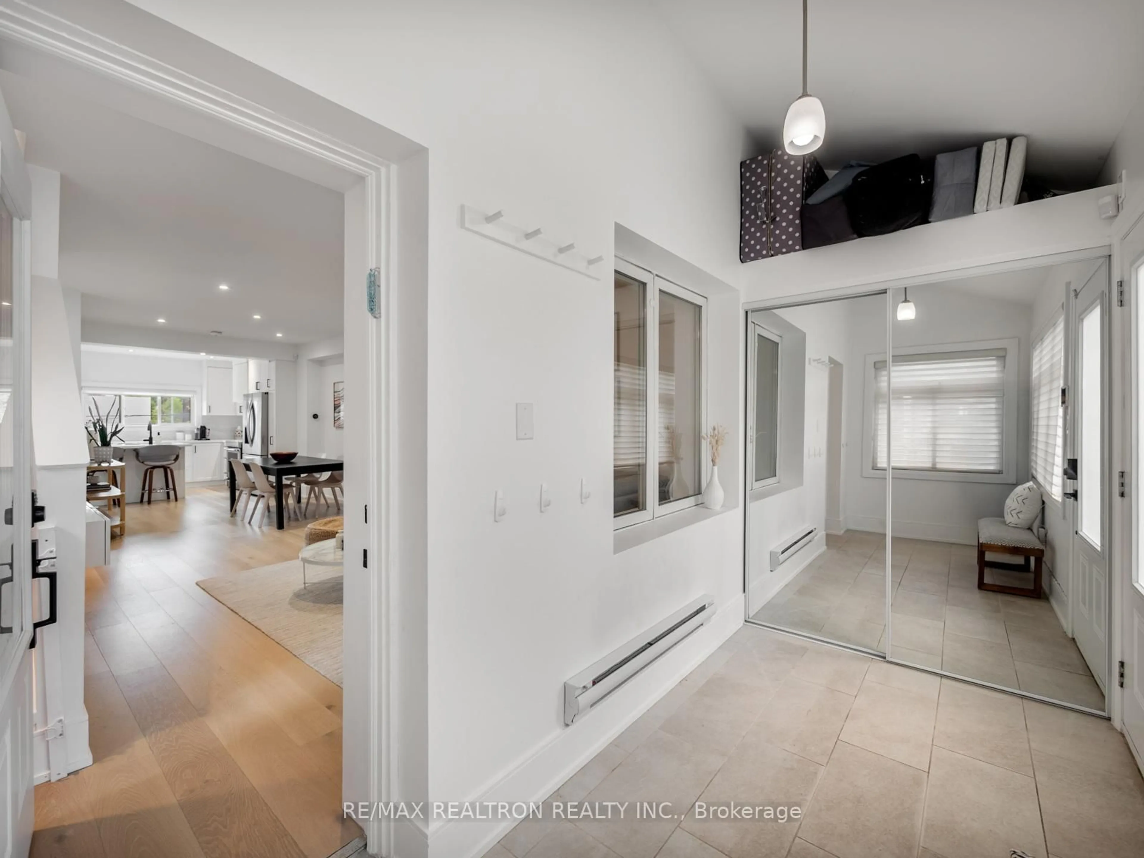 Unknown for 578 Northcliffe Blvd, Toronto Ontario M6E 3L7