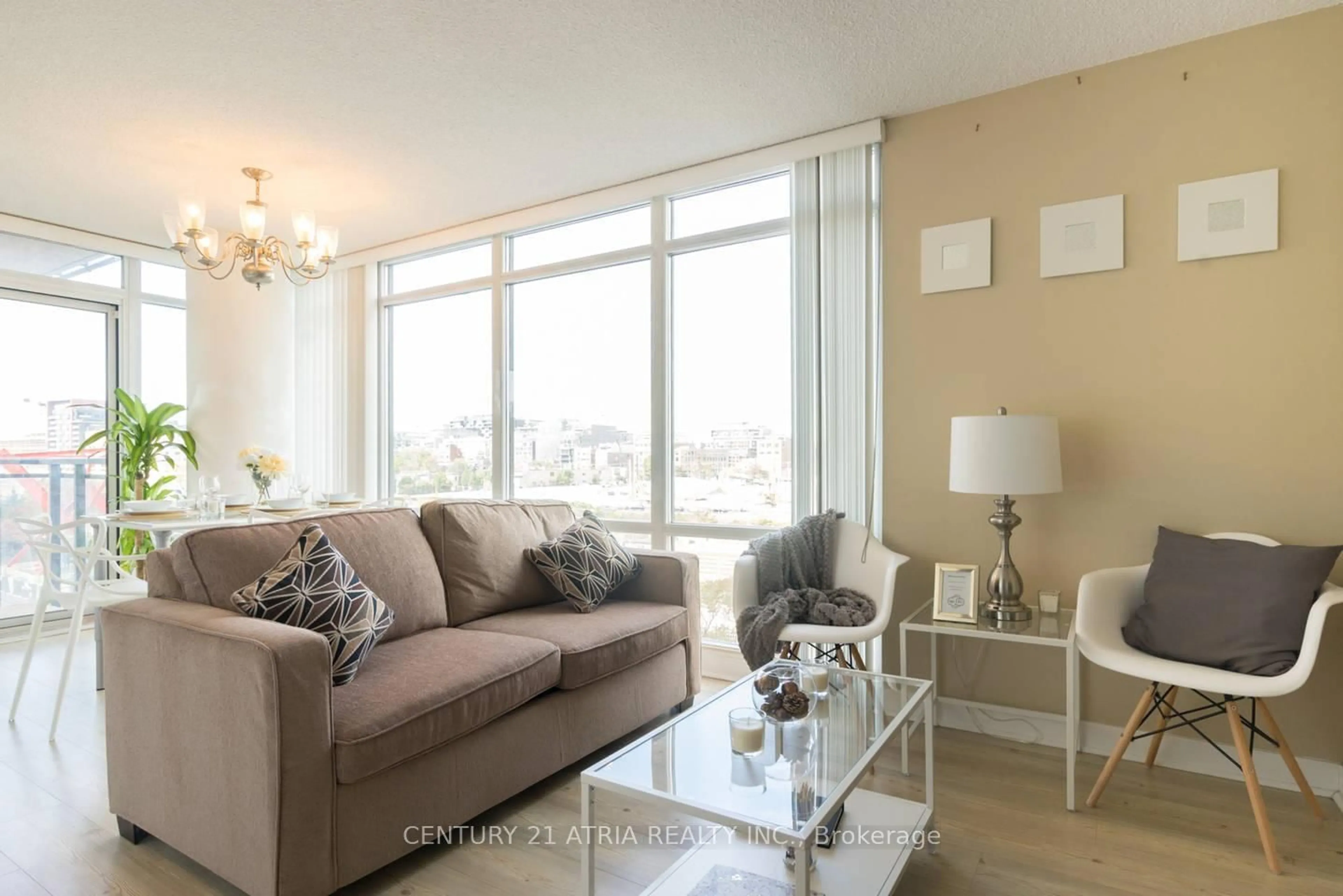 Living room with furniture, unknown for 4K Spadina Ave #302, Toronto Ontario M5V 3Y9