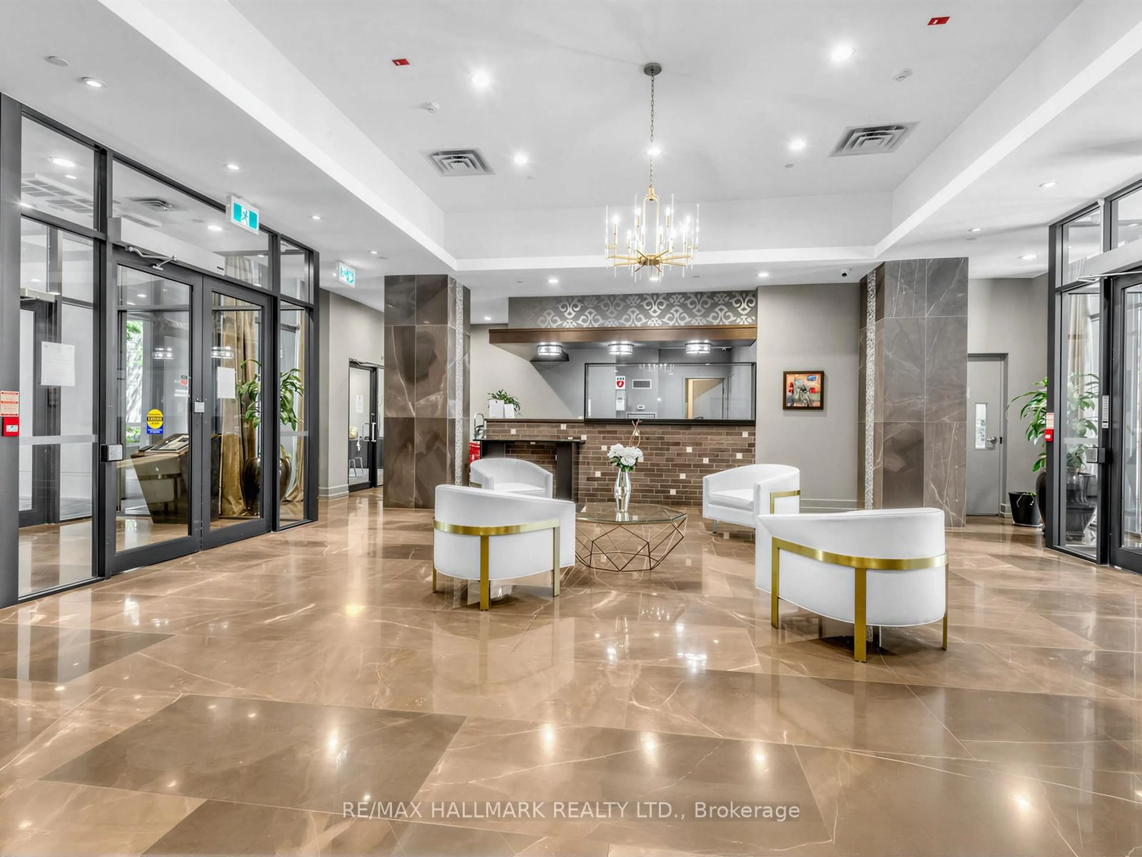 Lobby for 650 Sheppard Ave #215, Toronto Ontario M2K 3E4