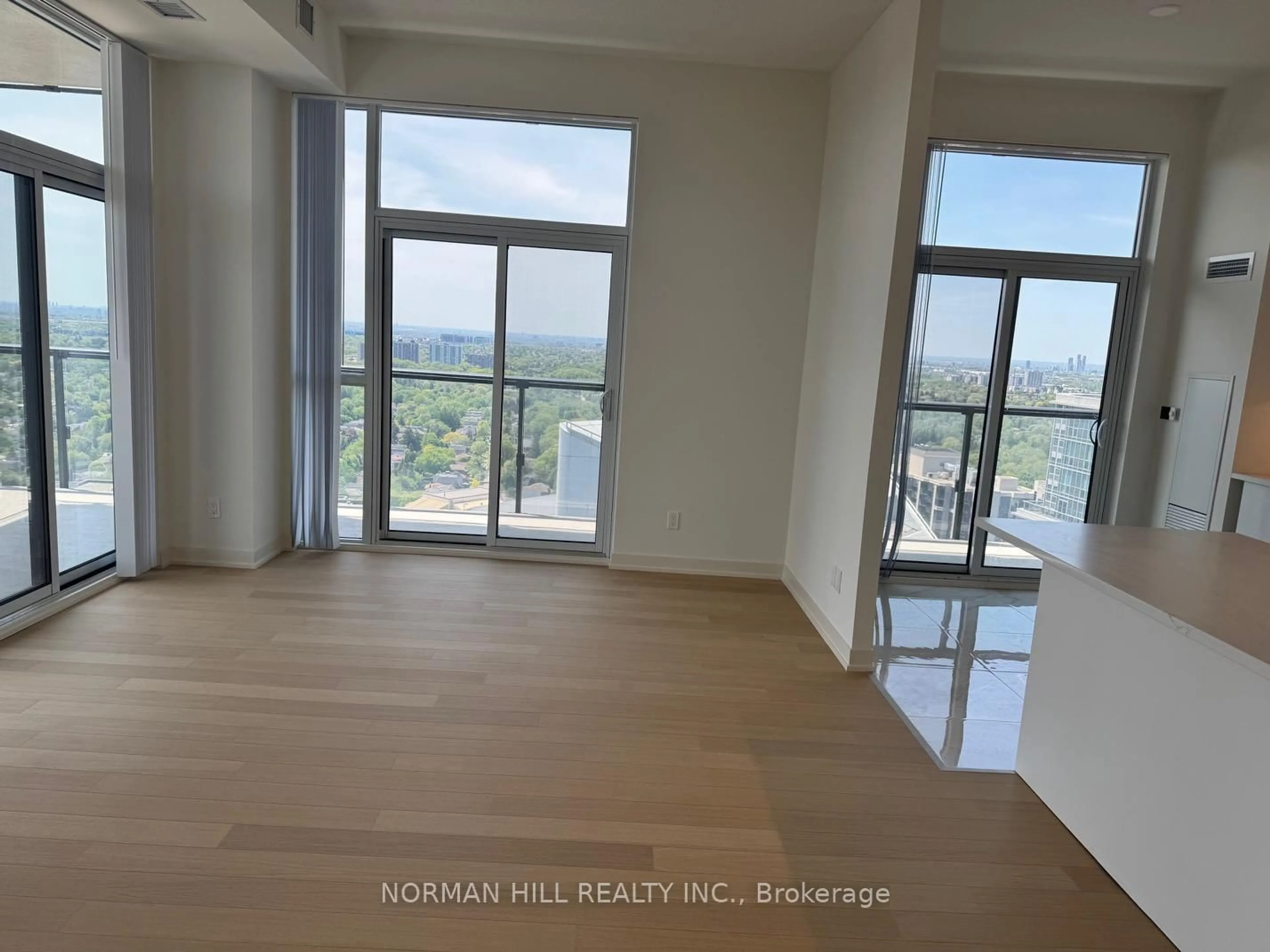A pic of a room for 4955 Yonge St #PH508, Toronto Ontario M2N 0L8