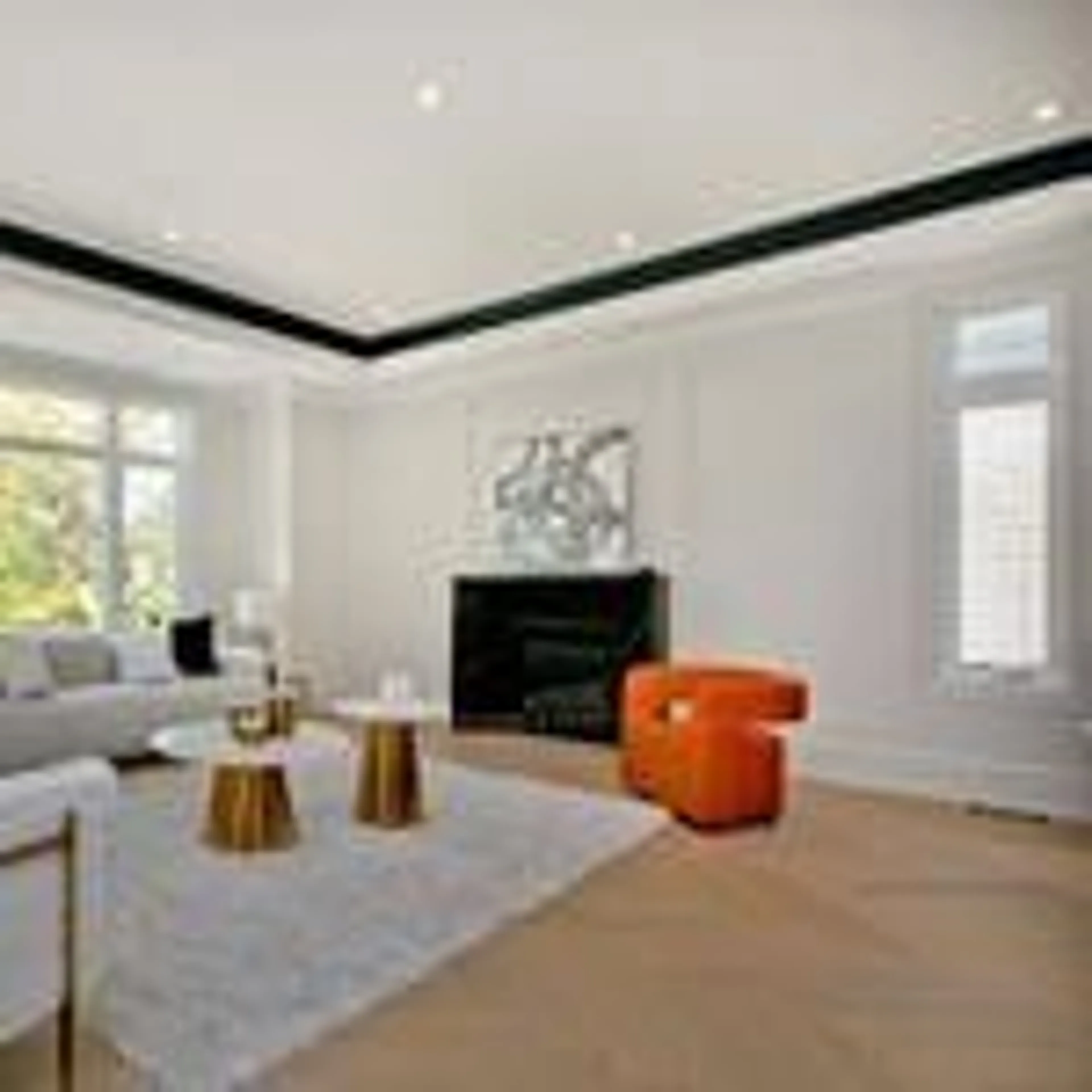 Living room with furniture, unknown for 47 Tournament Dr, Toronto Ontario M2P 1K2