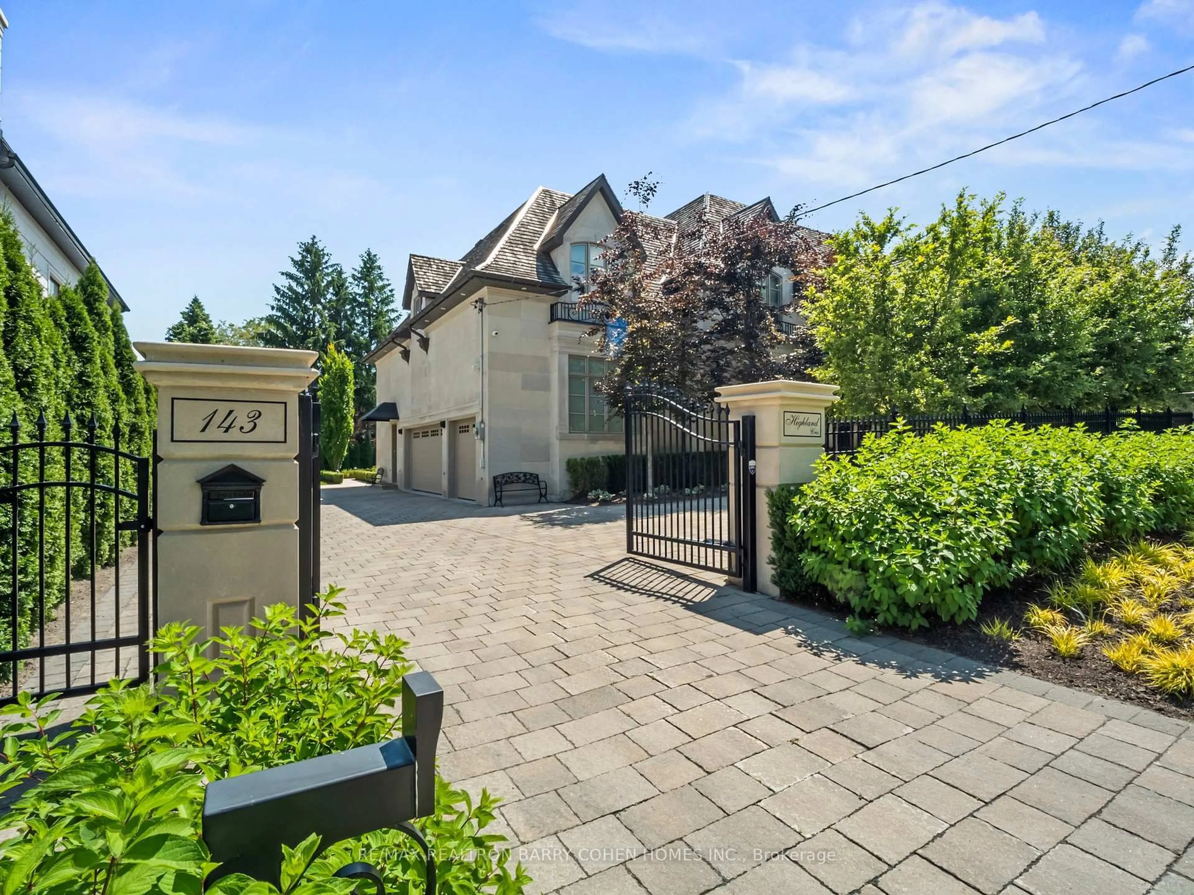 Unknown for 143 Highland Cres, Toronto Ontario M2L 1H2