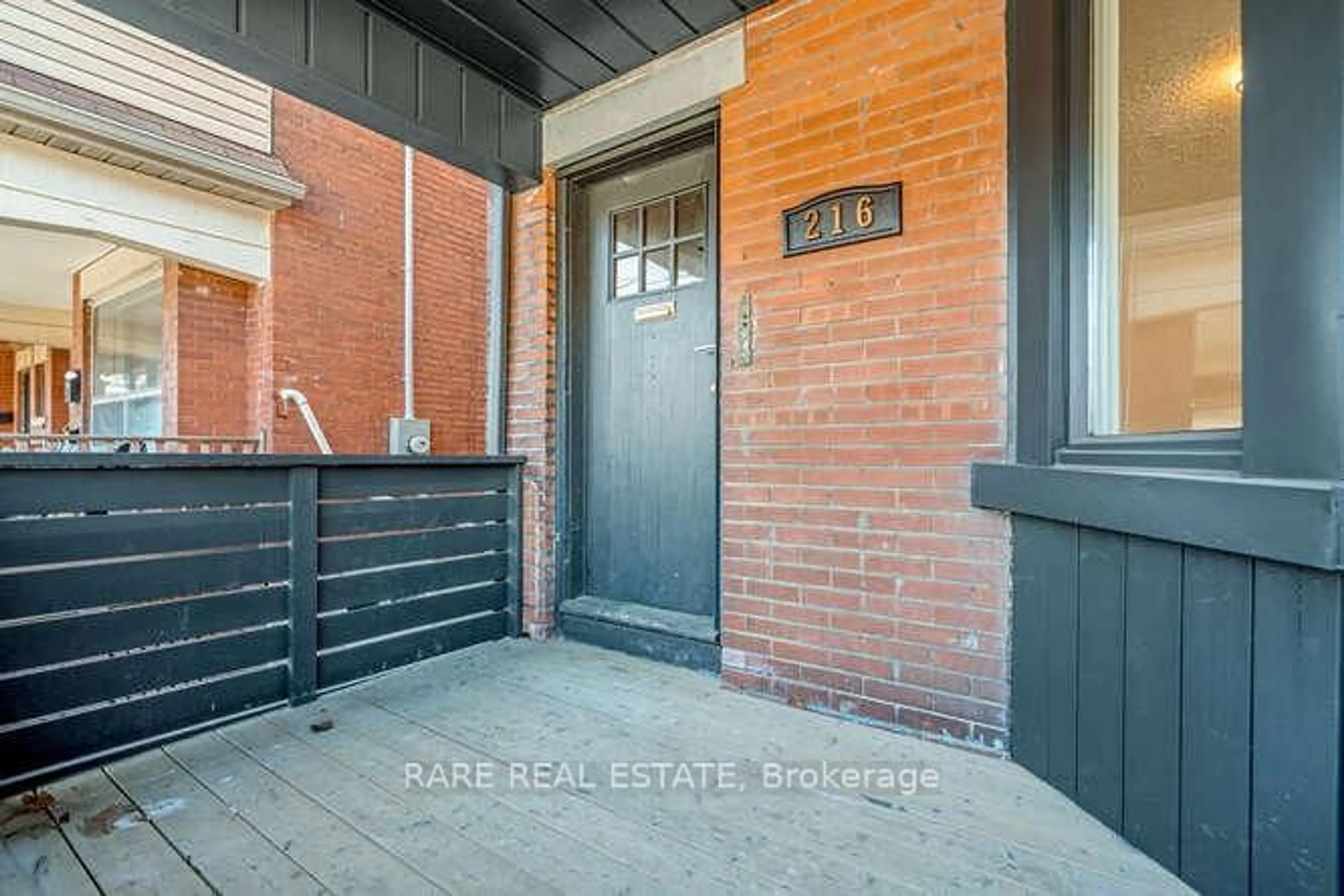 Indoor entryway for 216 Oakwood Ave, Toronto Ontario M6E 2V4