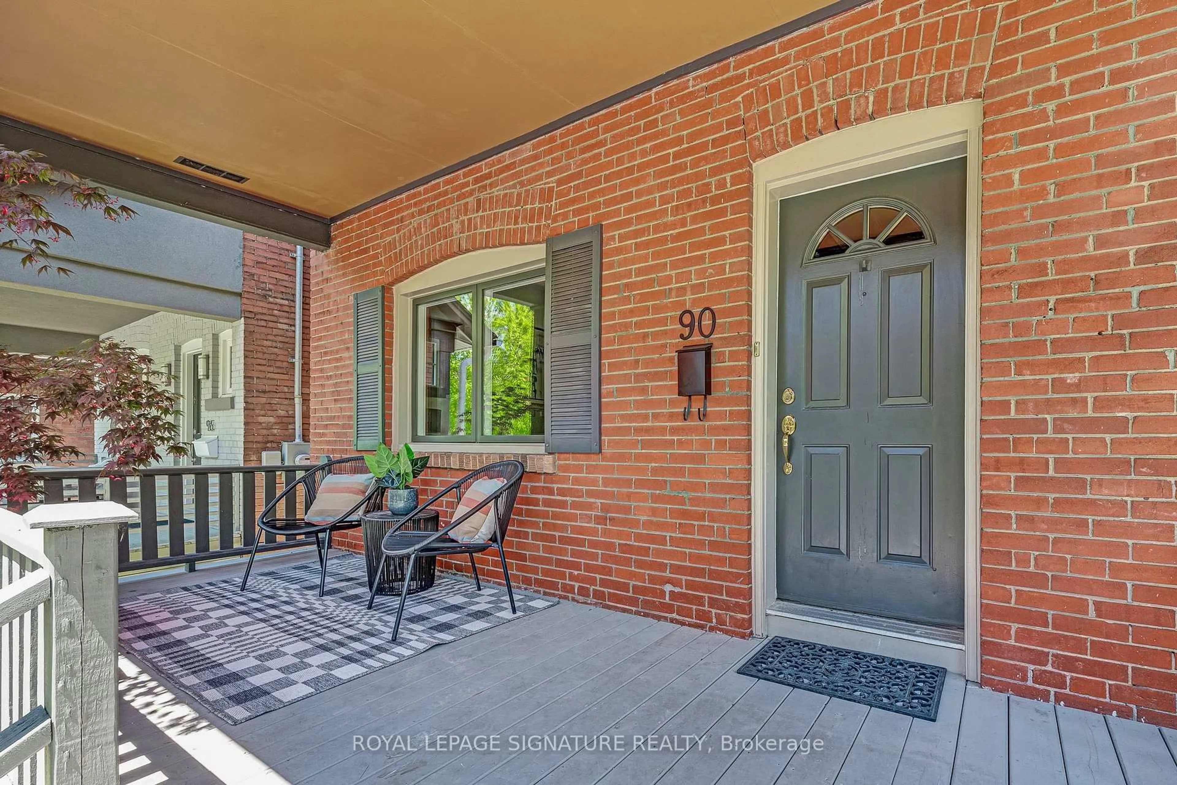 Unknown for 90 Roselawn Ave, Toronto Ontario M4R 1E6