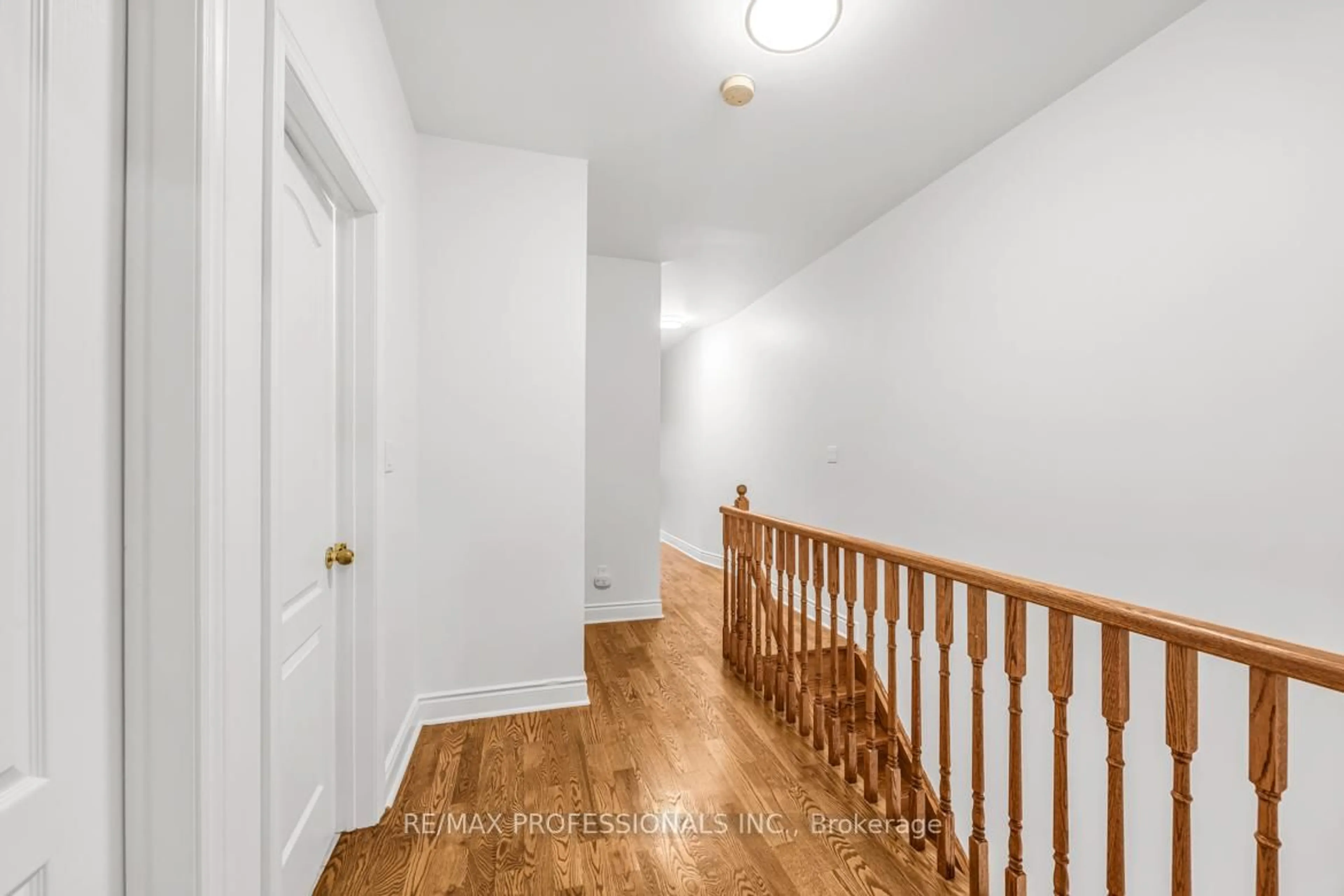Unknown for 213 Major St, Toronto Ontario M5S 2L4