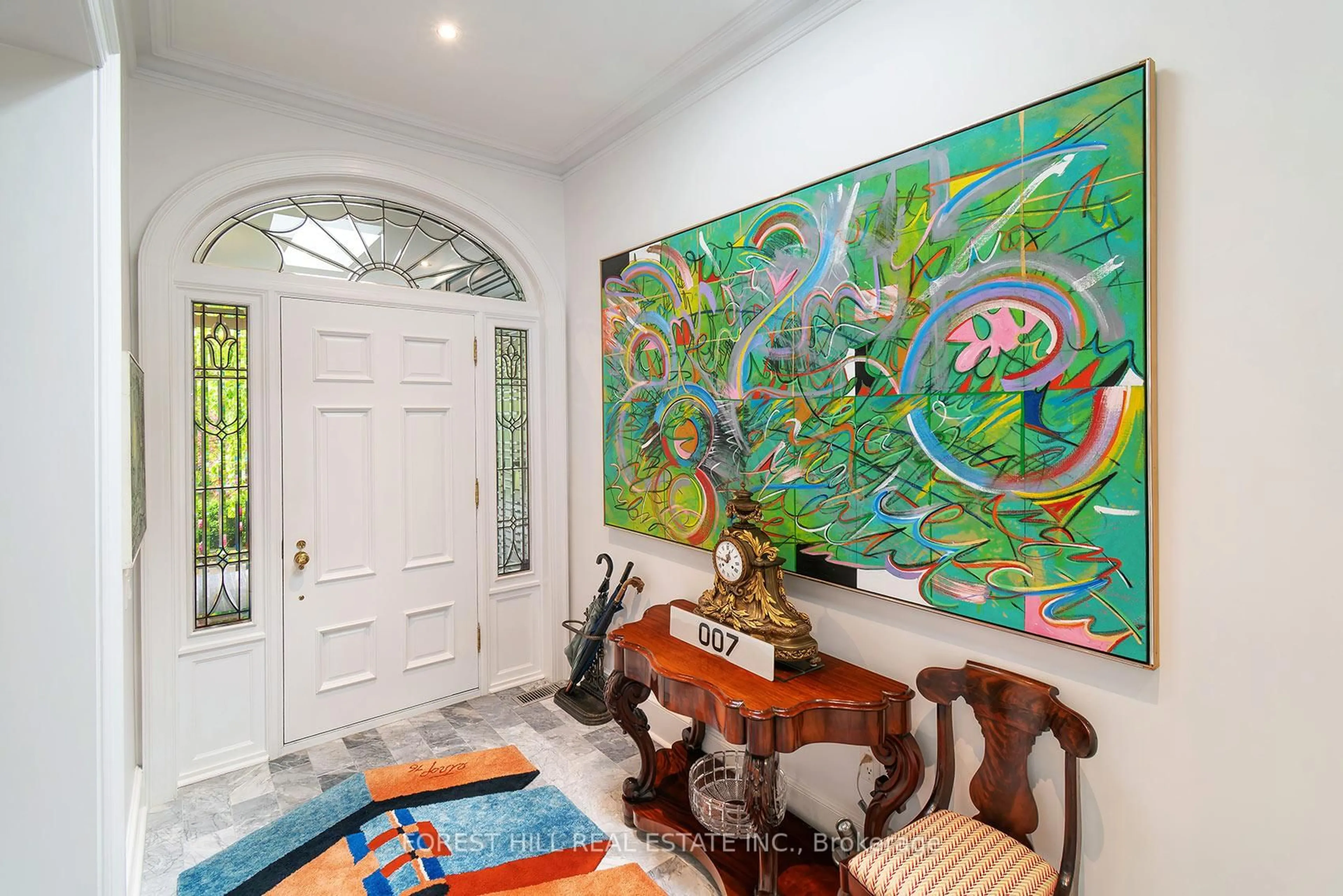 Indoor entryway for 12 Shorncliffe Ave, Toronto Ontario M4V 1T1