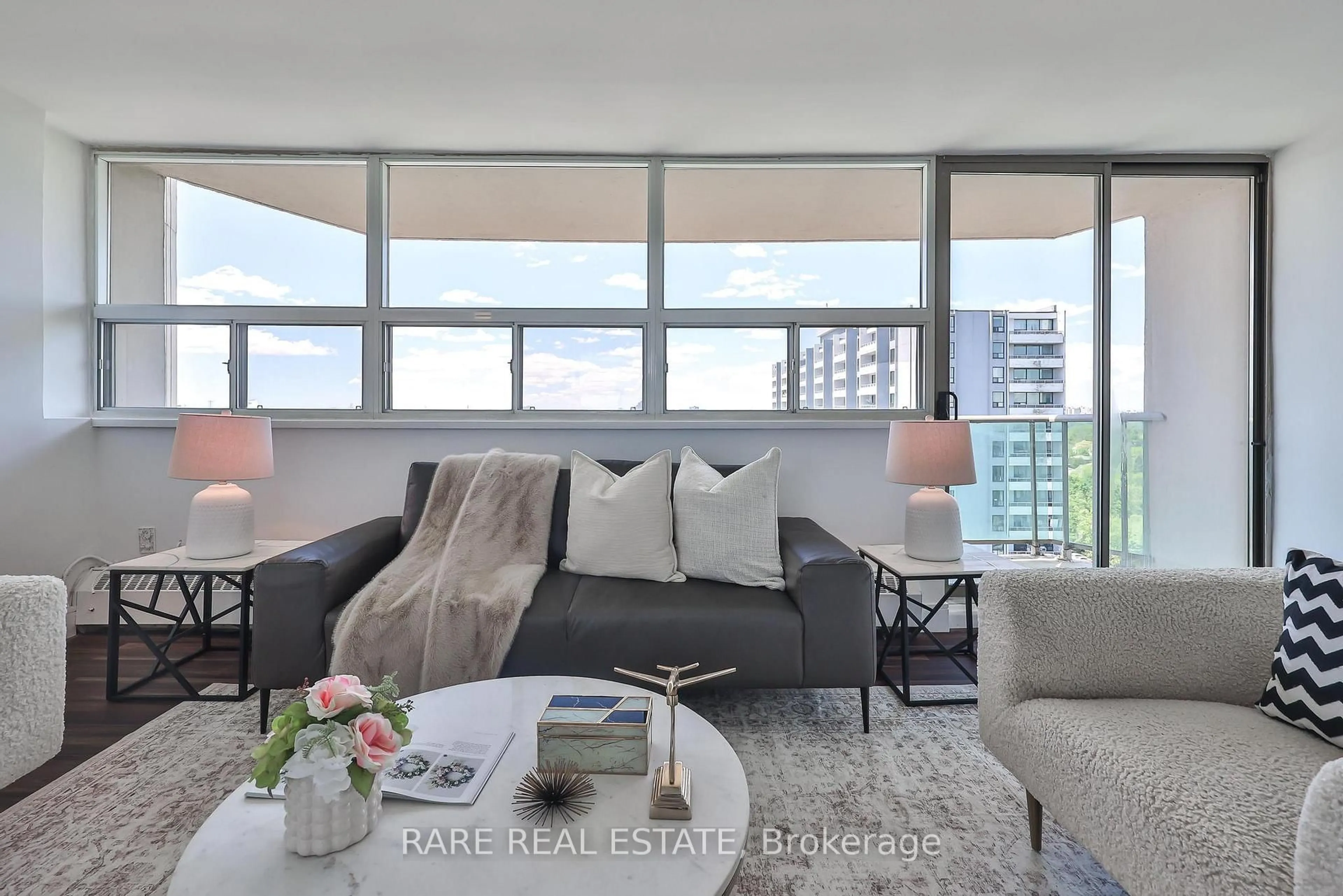 Living room with furniture, unknown for 5949 Yonge St #1508, Toronto Ontario M2M 3V8