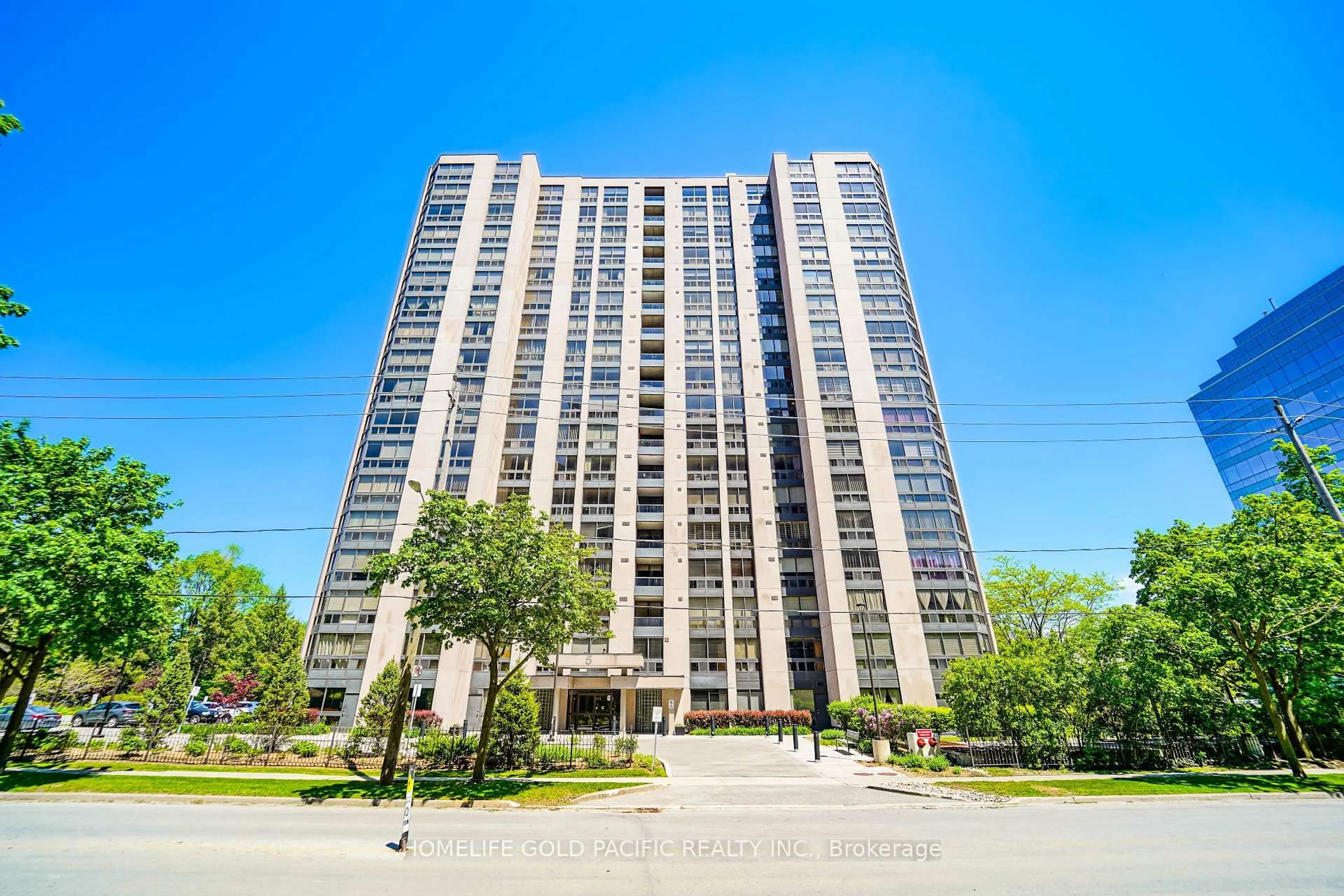 A pic from outside/outdoor area/front of a property/back of a property/a pic from drone, building for 5 Kenneth Ave #907, Toronto Ontario M2N 6M7
