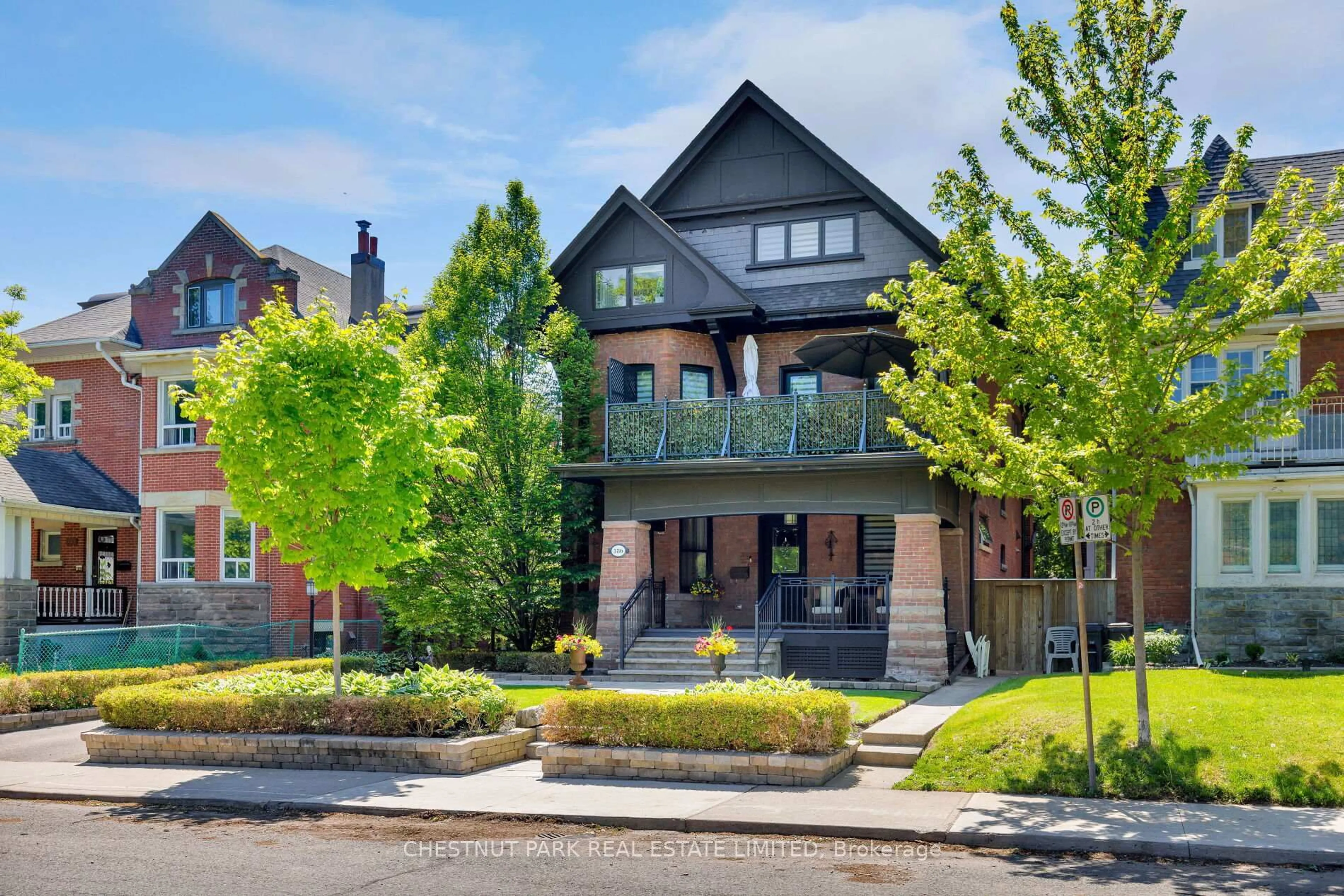 Home with brick exterior material, street for 386 Palmerston Blvd, Toronto Ontario M6G 2N6