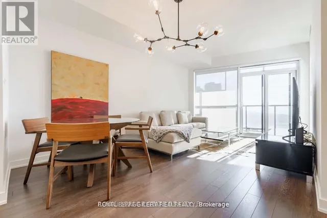 30 Ordnance St #1112, Toronto 5