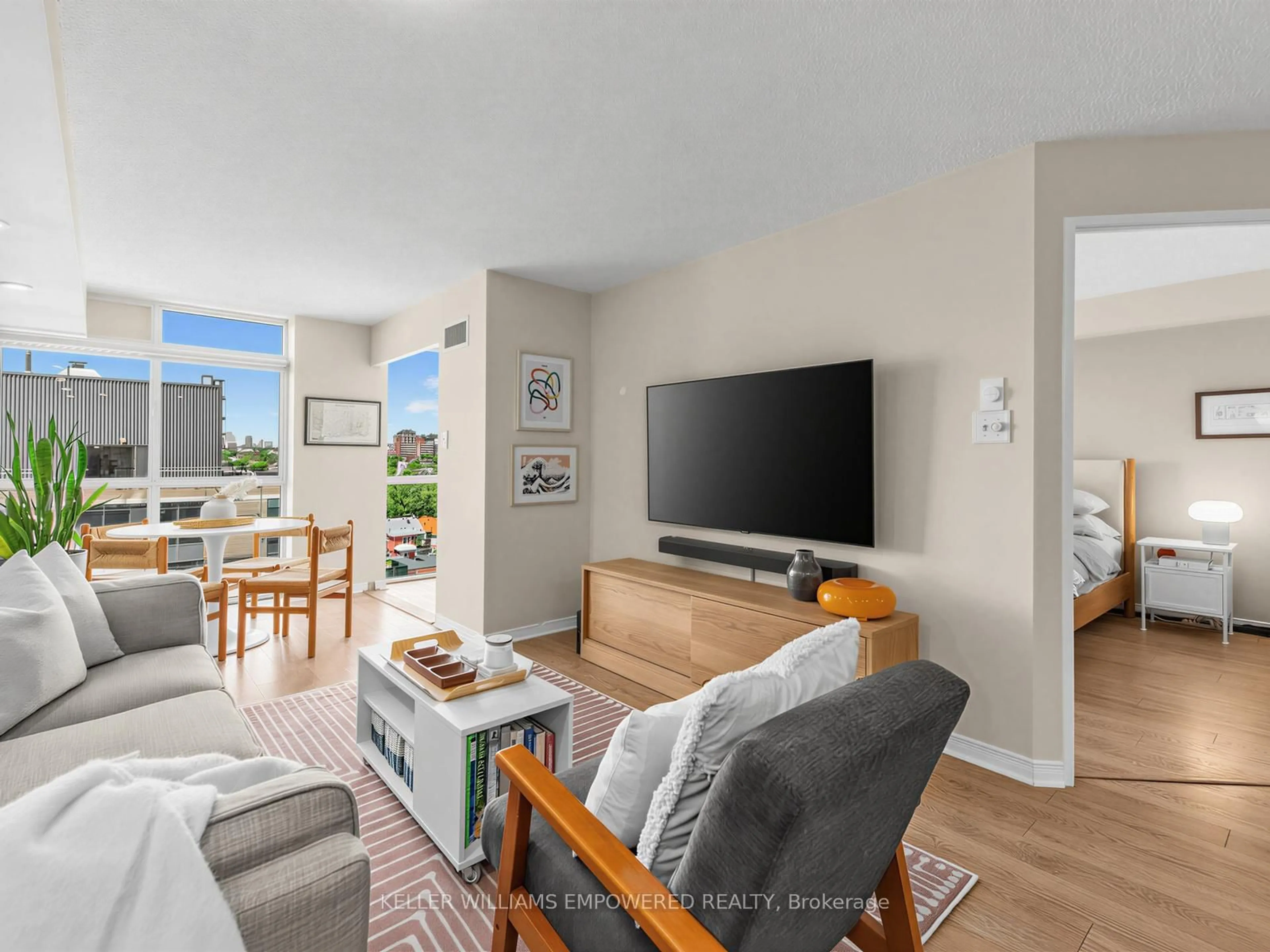 Living room with furniture, unknown for 801 King St #1020, Toronto Ontario M5V 3C9