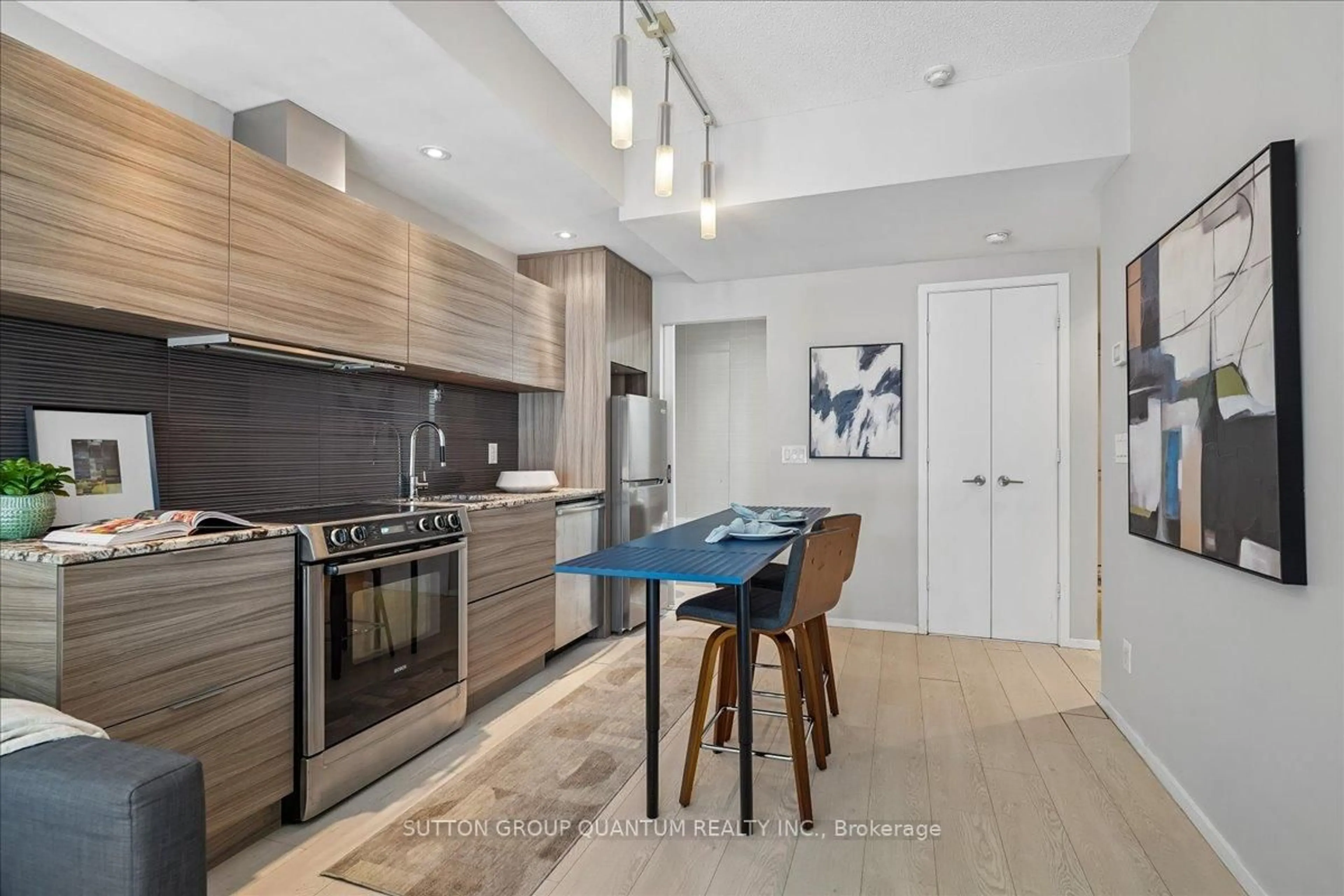 Open concept kitchen, unknown for 8 Charlotte St #404, Toronto Ontario M5V 0K4