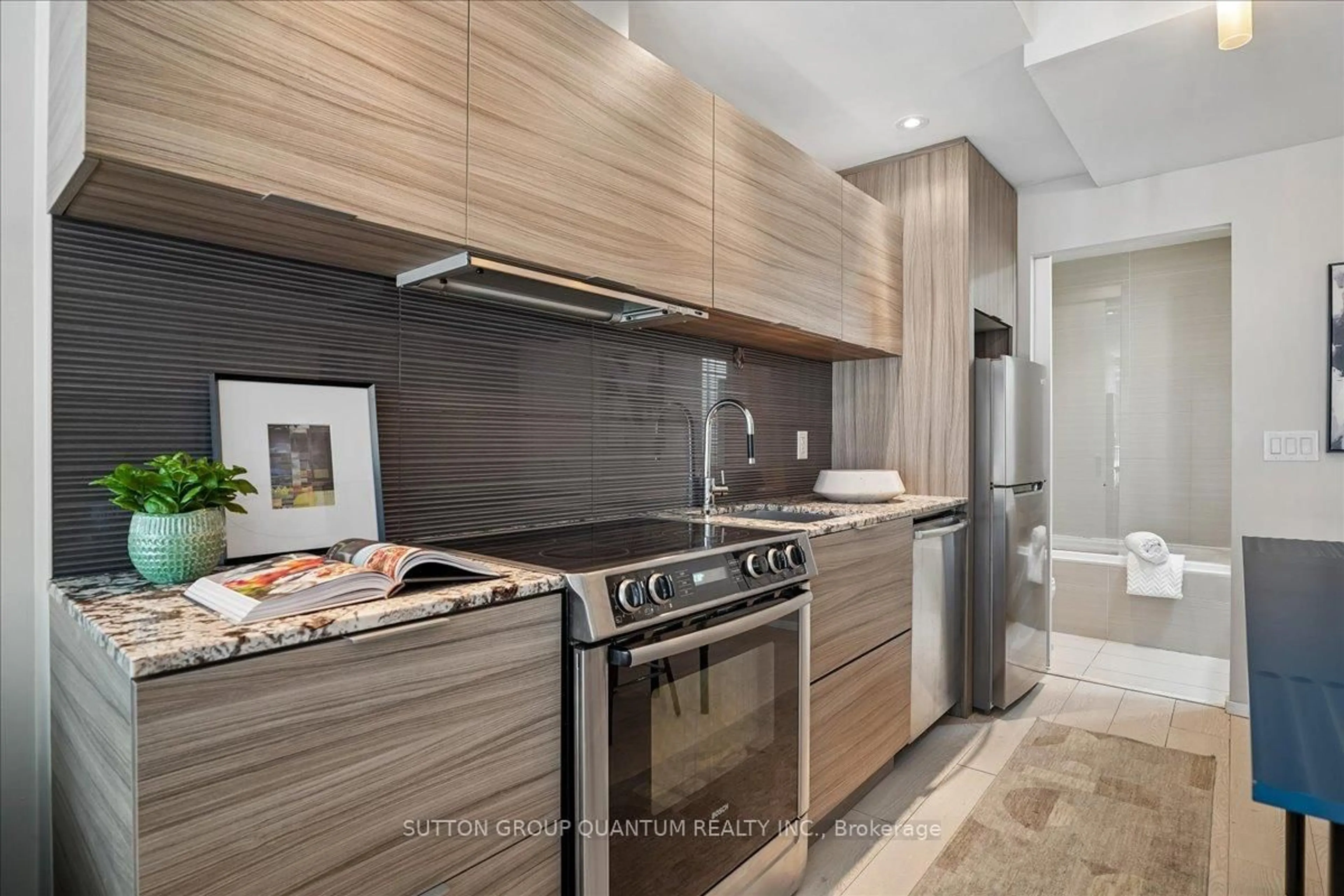 Contemporary kitchen, unknown for 8 Charlotte St #404, Toronto Ontario M5V 0K4