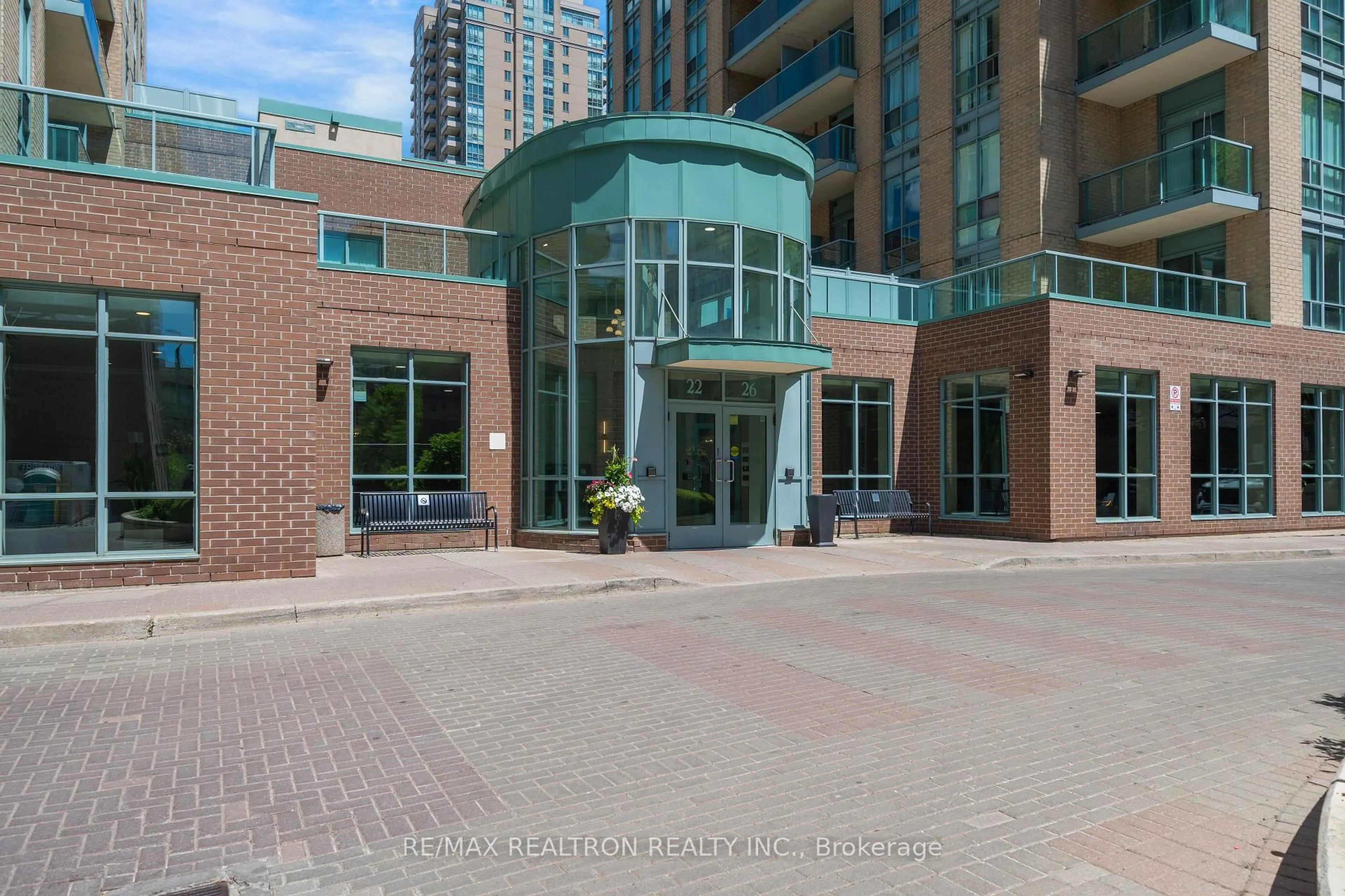 Indoor foyer for 22 Olive Ave #1901, Toronto Ontario M2N 7G6