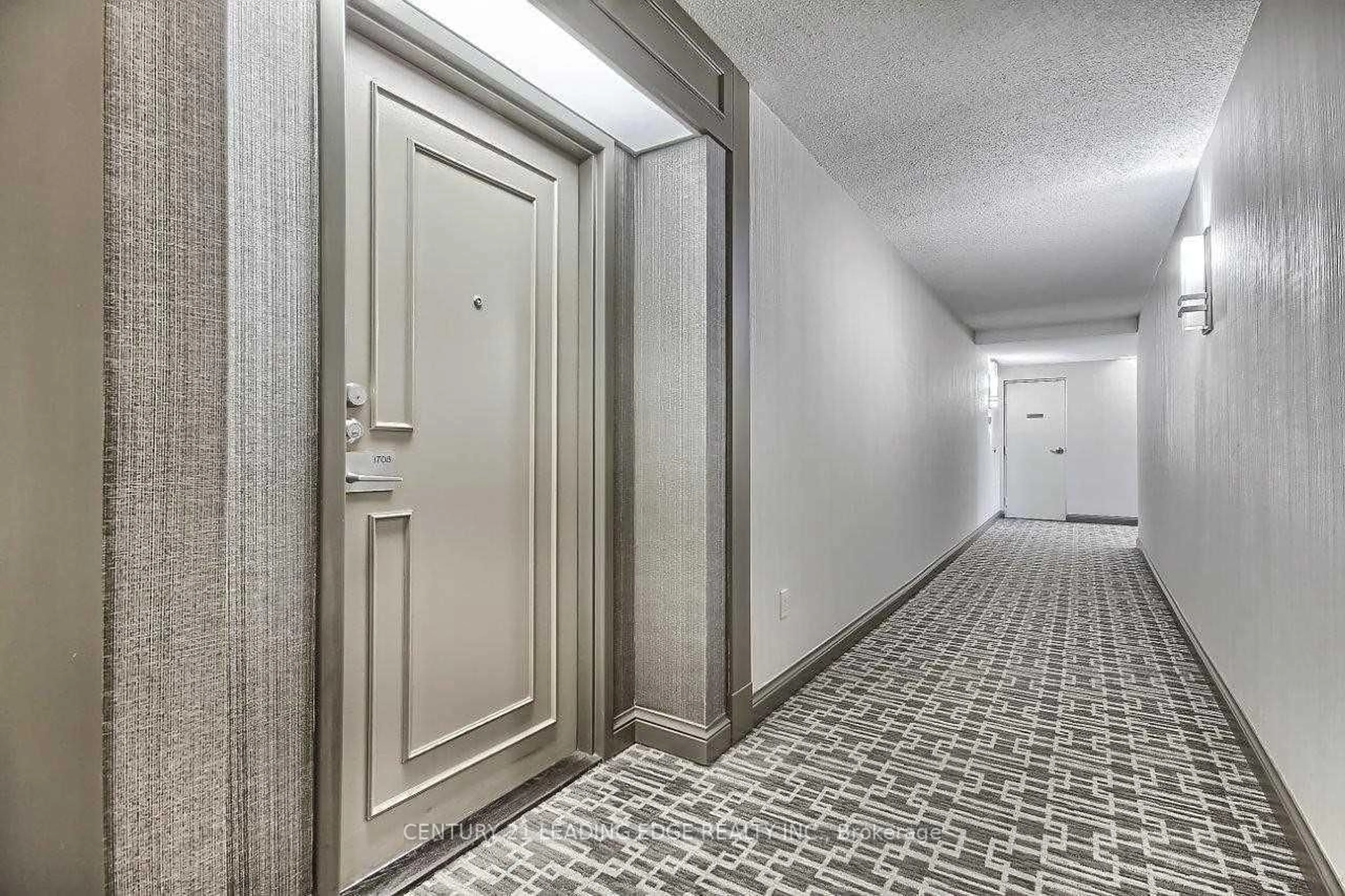 Indoor foyer for 75 Wynford Heights Cres #1708, Toronto Ontario M3C 3H9