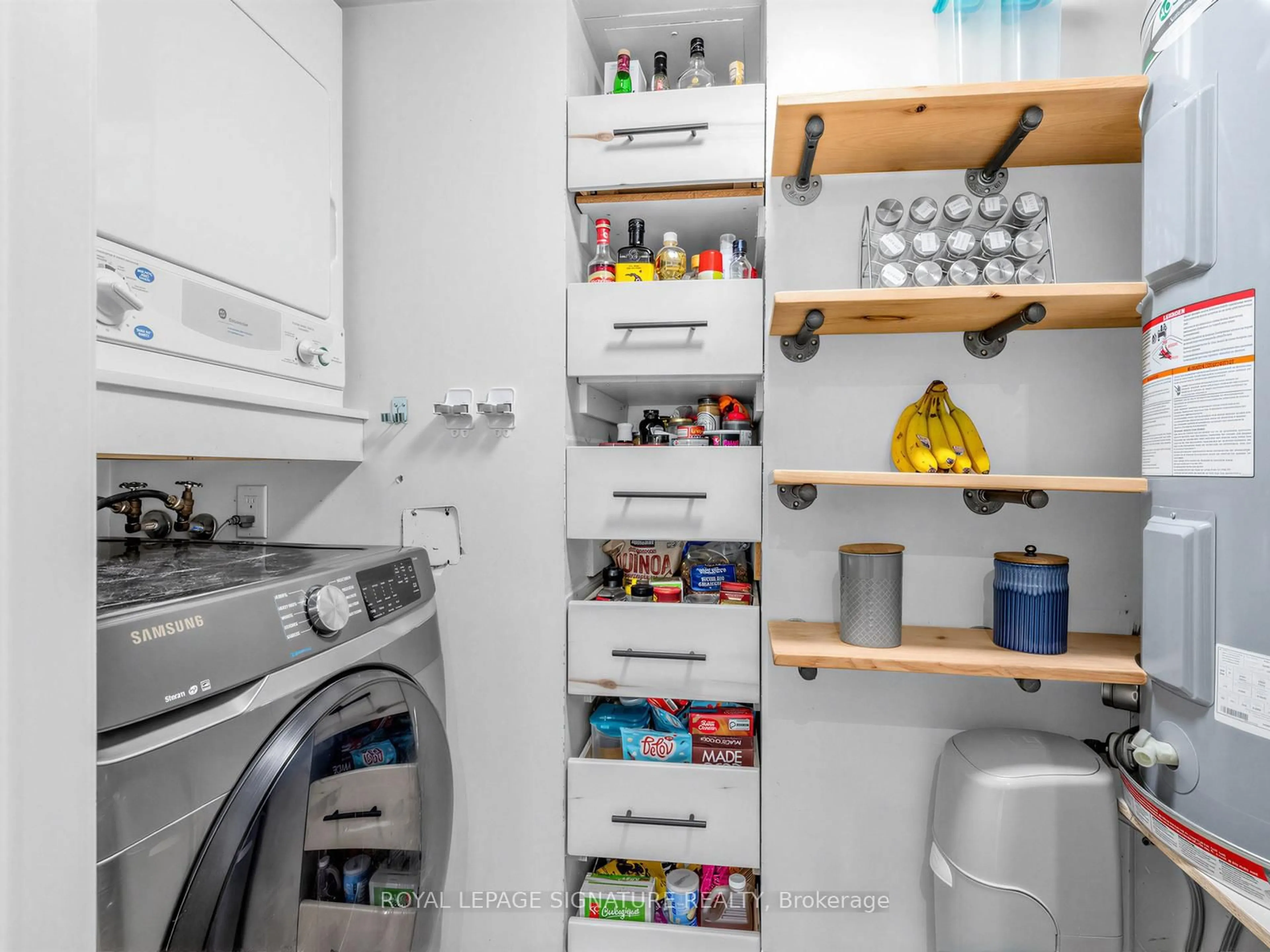 Laundry room for 72 Aerodrome Cres #201, Toronto Ontario M4G 4J1