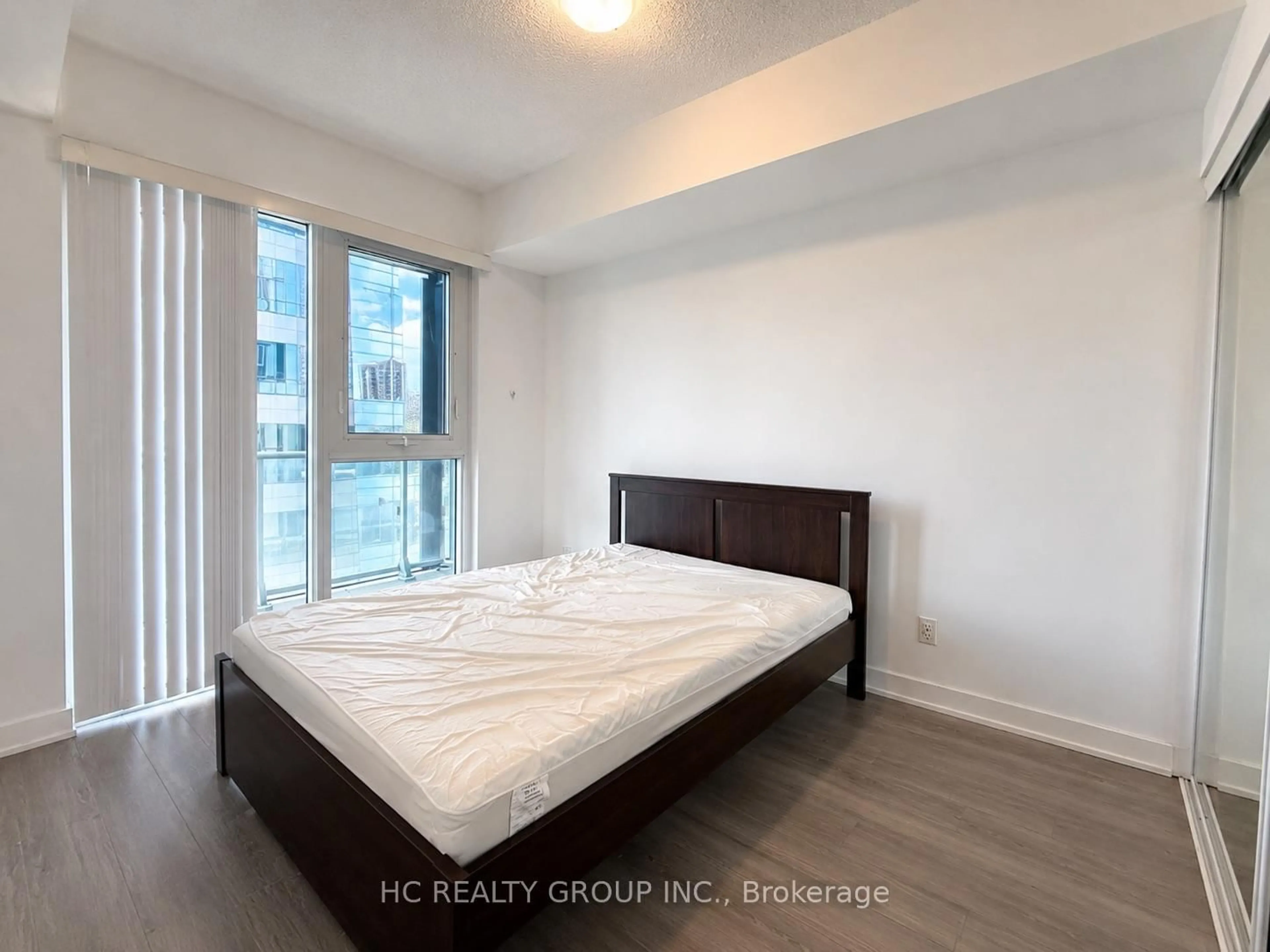 Bedroom with bed, unknown for 5180 Yonge St #603, Toronto Ontario M2N 0K5