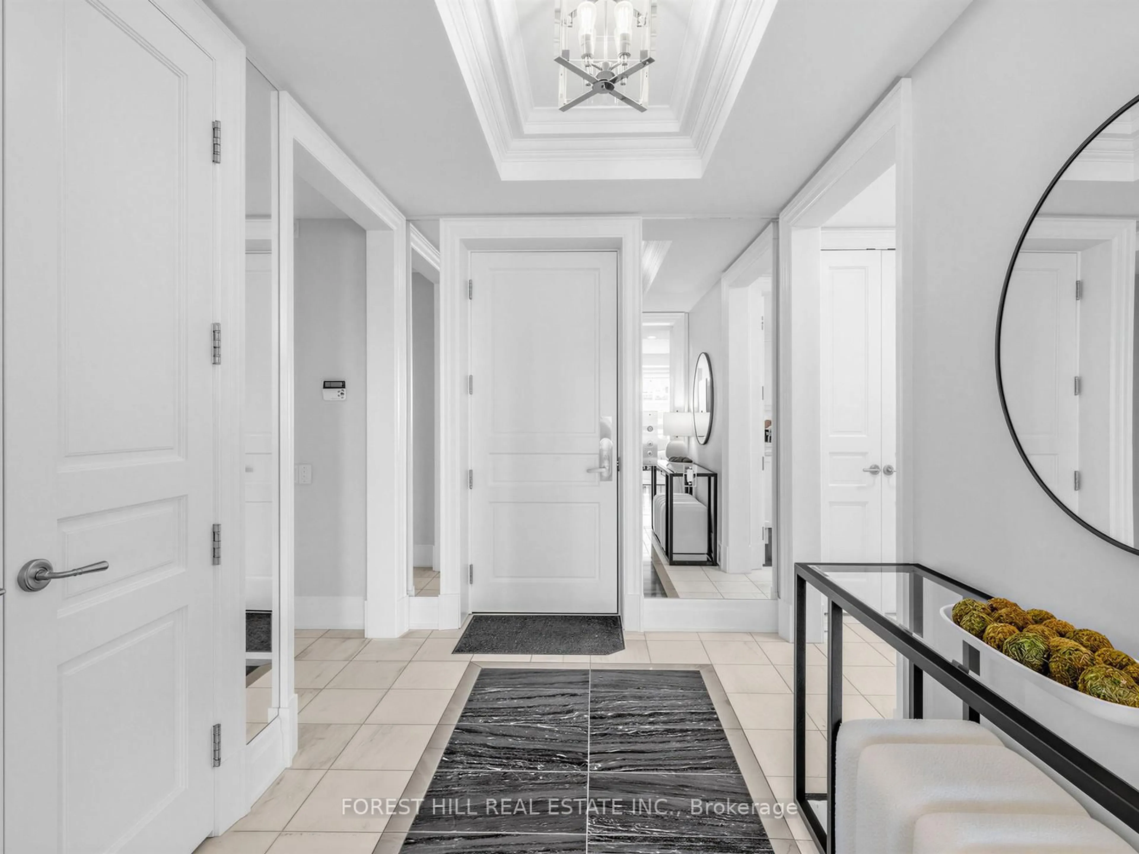 Indoor entryway for 155 St Clair Ave #1204, Toronto Ontario M4V 0A1