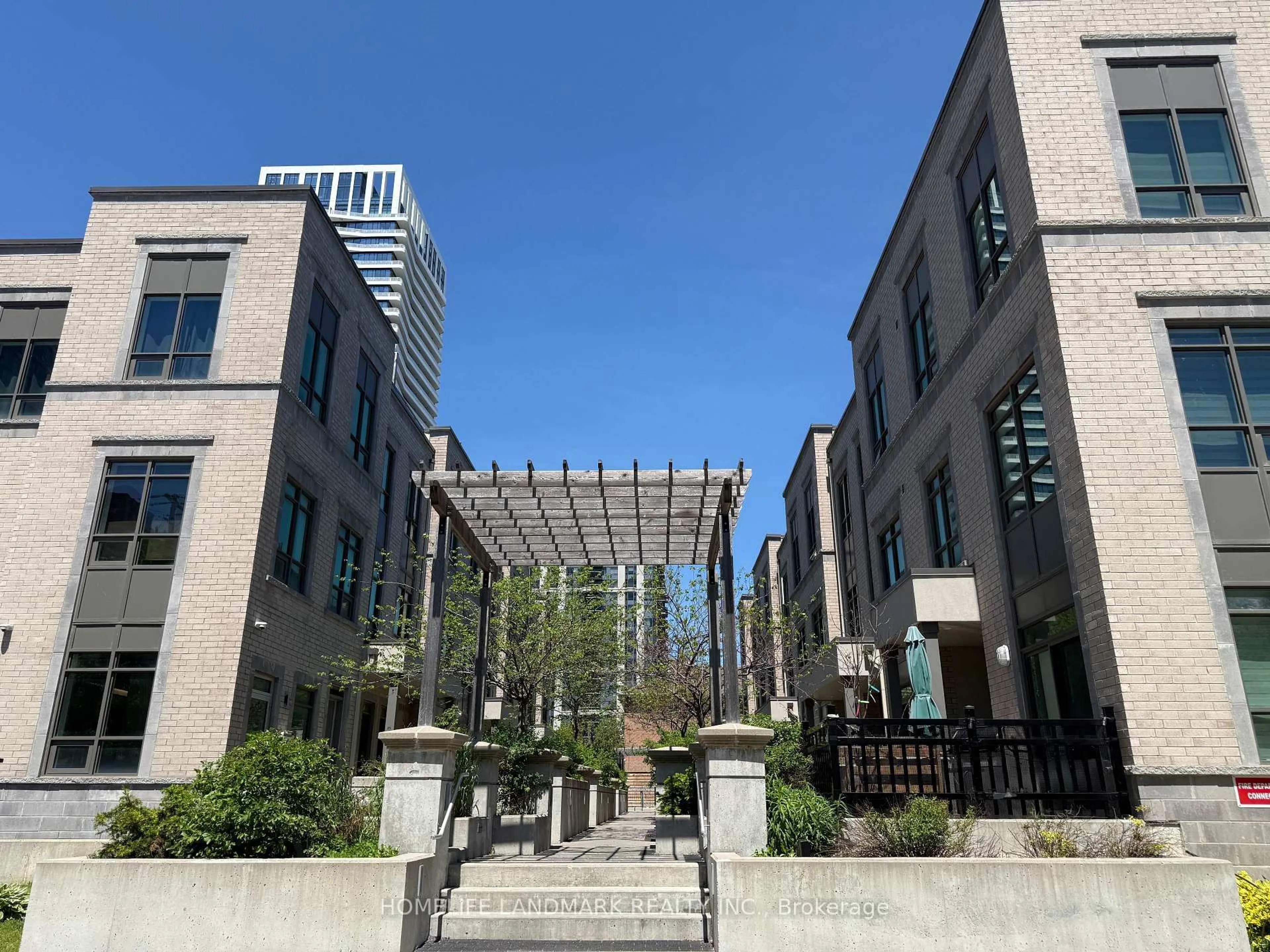 Unknown for 50 Holmes Ave #3, Toronto Ontario M2N 0J9
