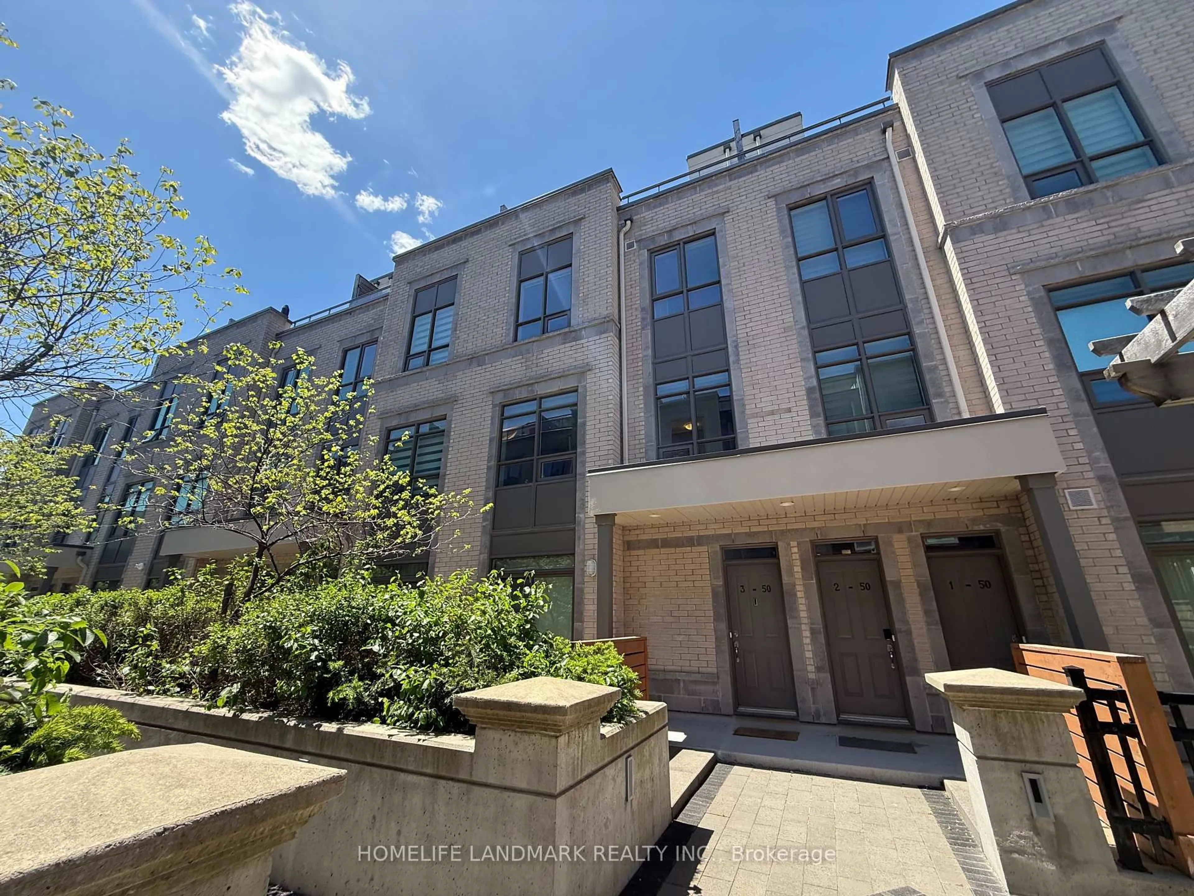 A pic from outside/outdoor area/front of a property/back of a property/a pic from drone, street for 50 Holmes Ave #3, Toronto Ontario M2N 0J9