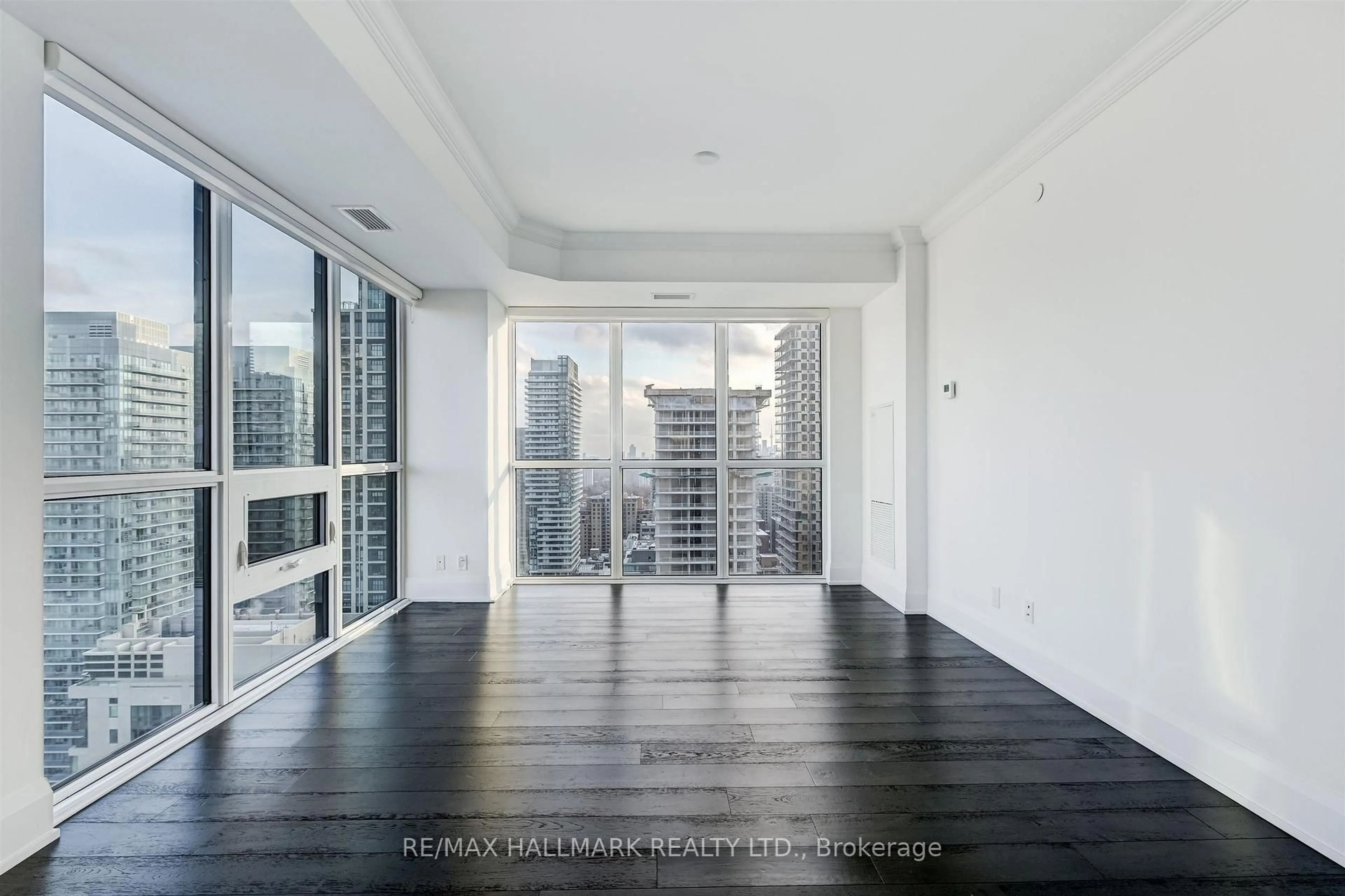 A pic of a room for 101 Erskine Ave #2907, Toronto Ontario M4P 1Y5