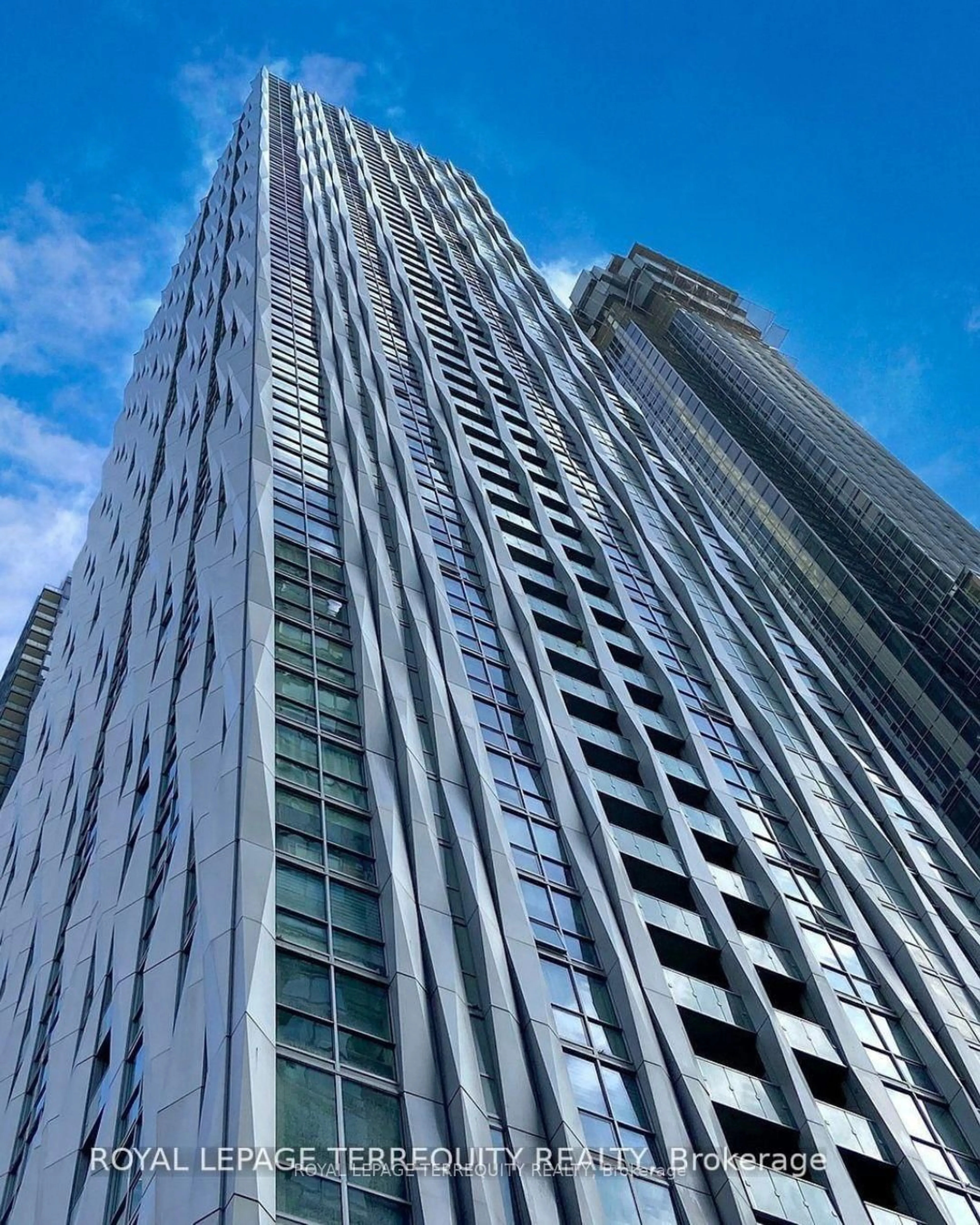 Unknown for 1 Yorkville Ave #4202, Toronto Ontario M4W 0B1