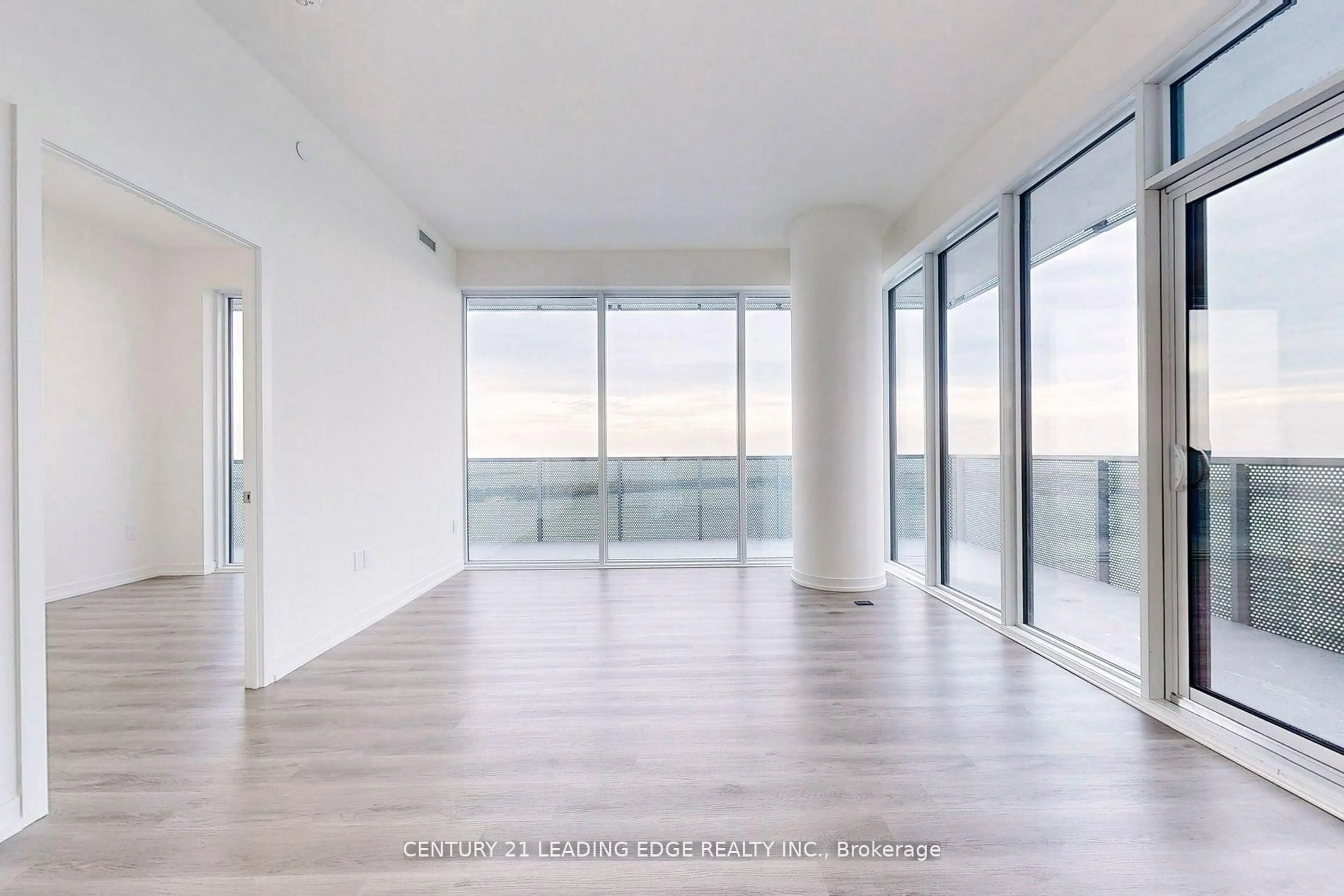 A pic of a room for 138 Downes St #5909, Toronto Ontario M5E 0E4