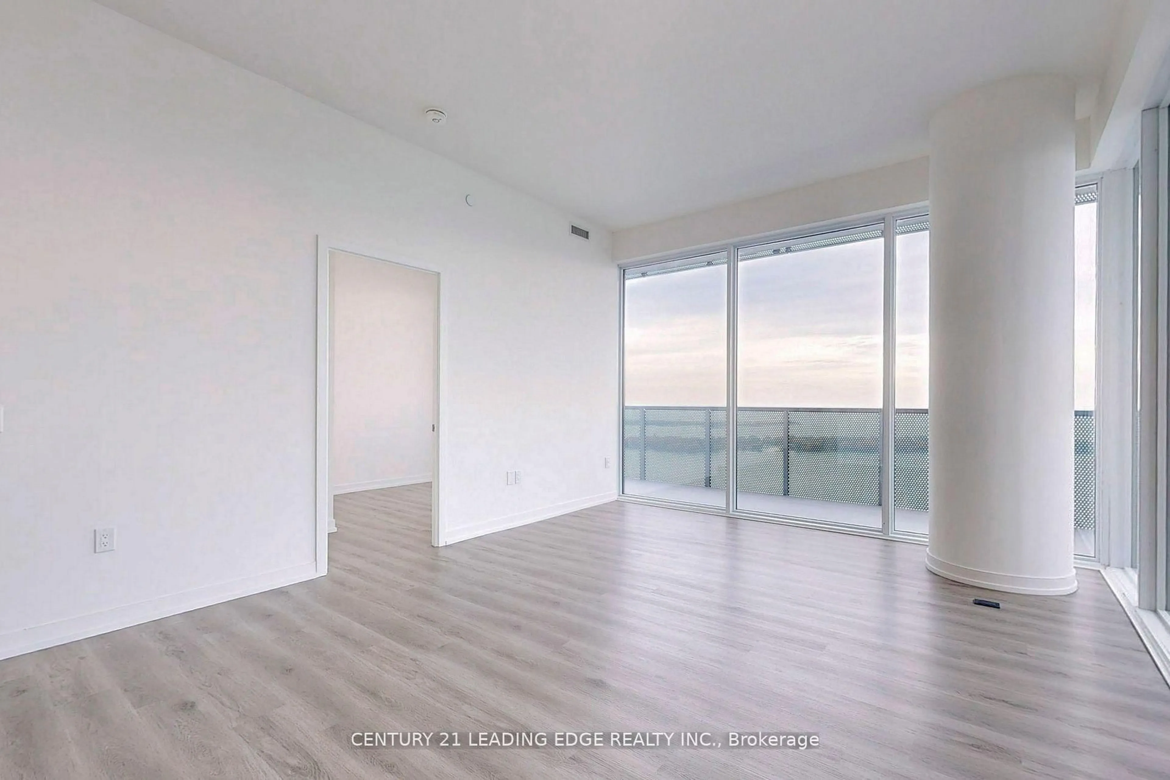 A pic of a room for 138 Downes St #5909, Toronto Ontario M5E 0E4
