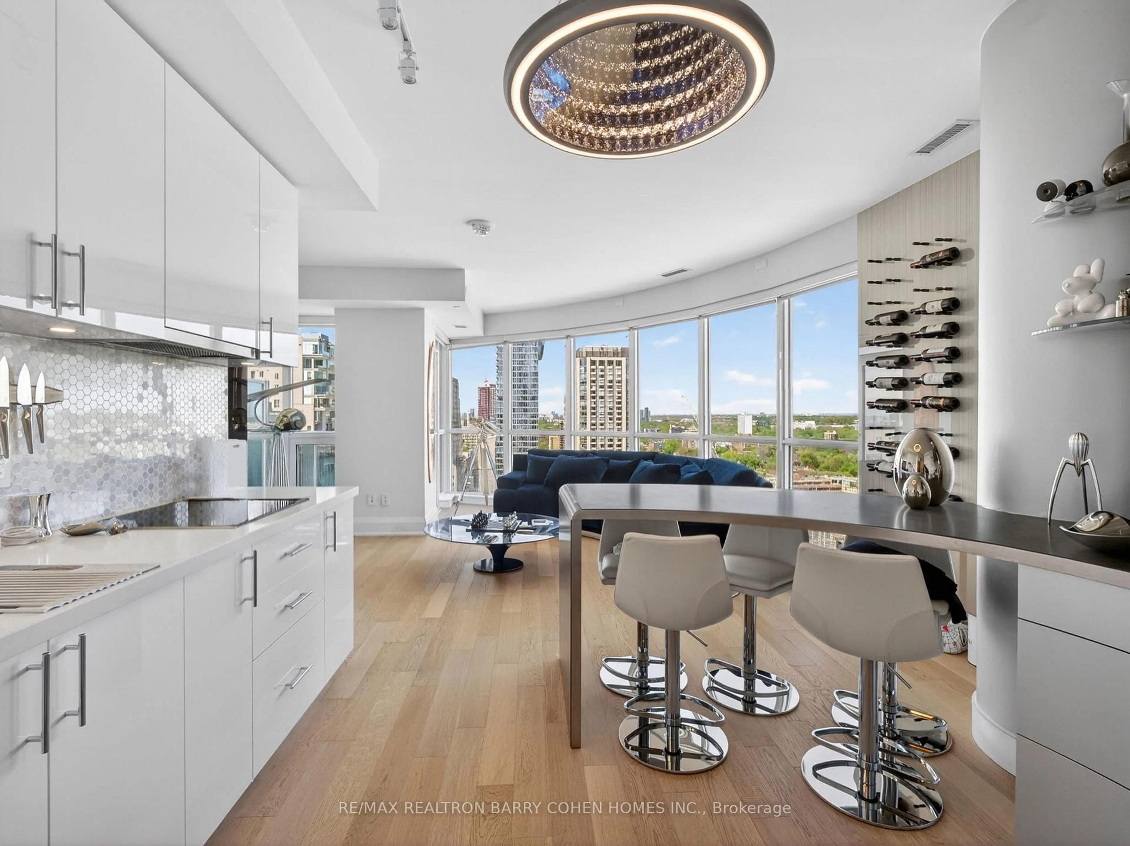 Open concept kitchen, unknown for 88 Cumberland St #2104, Toronto Ontario M5R 0C8