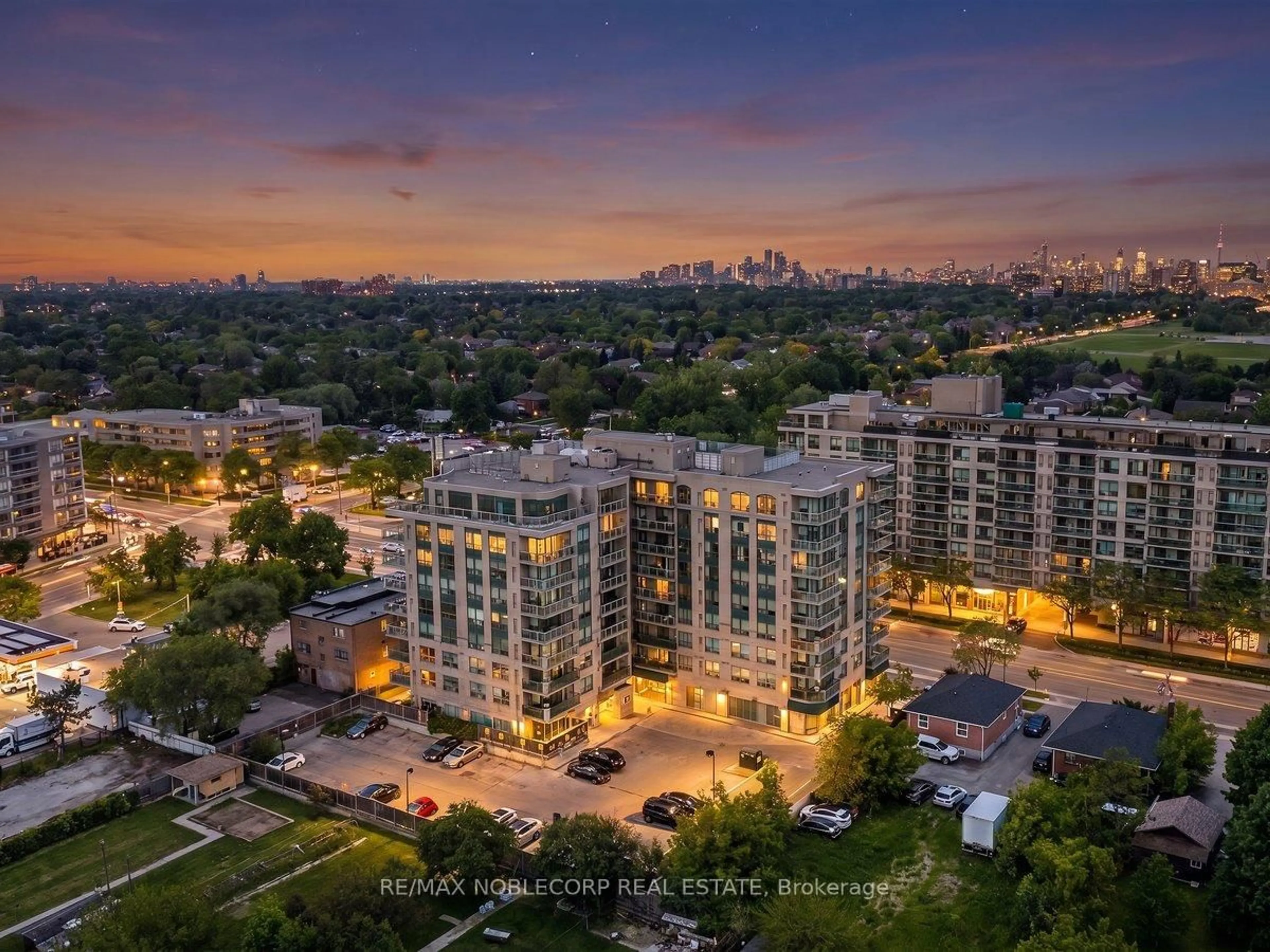 A pic from outside/outdoor area/front of a property/back of a property/a pic from drone, city buildings view from balcony for 920 Sheppard Ave #508, Toronto Ontario M3H 0A2