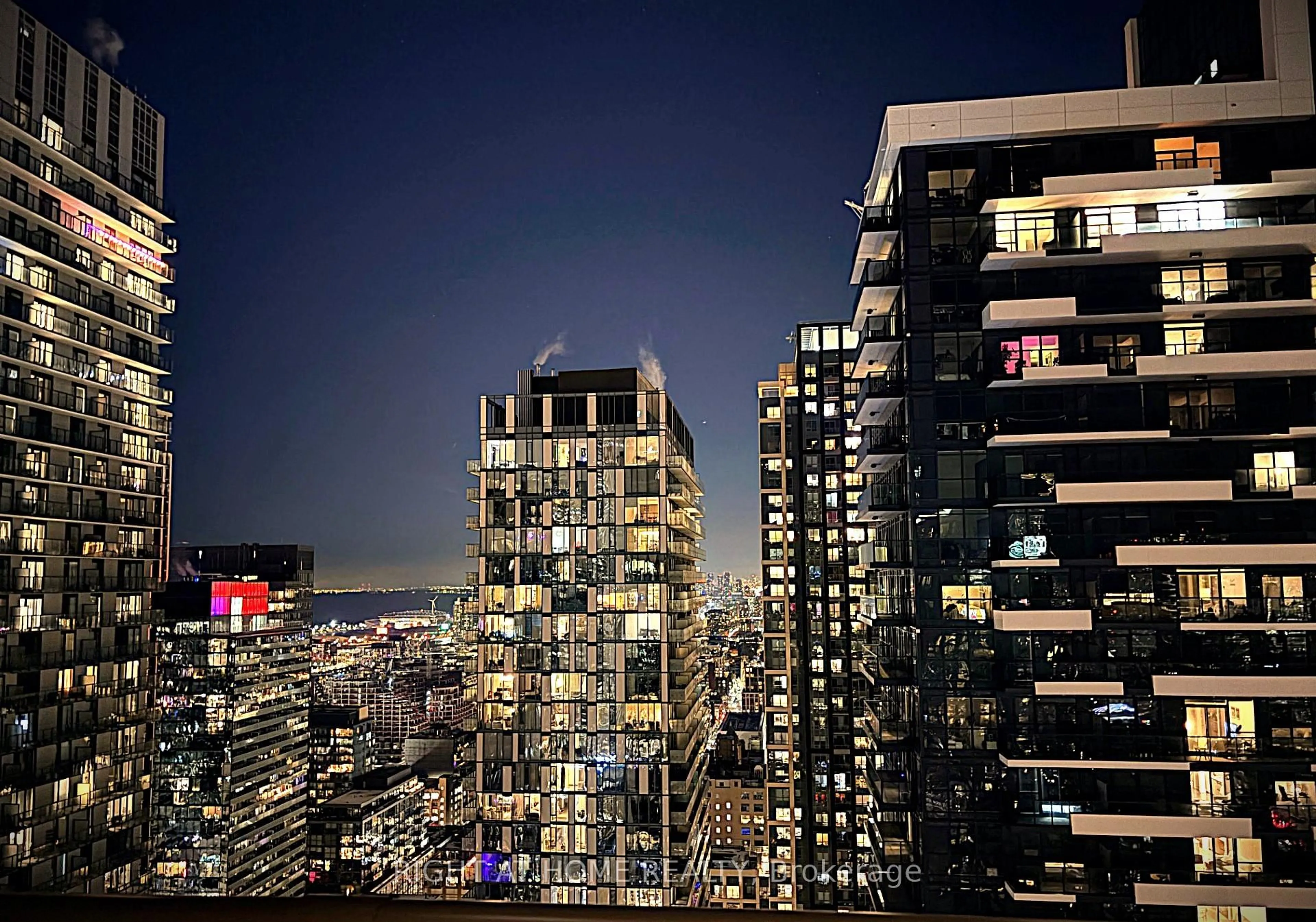 Unknown for 290 Adelaide St #3603, Toronto Ontario M5V 1P6