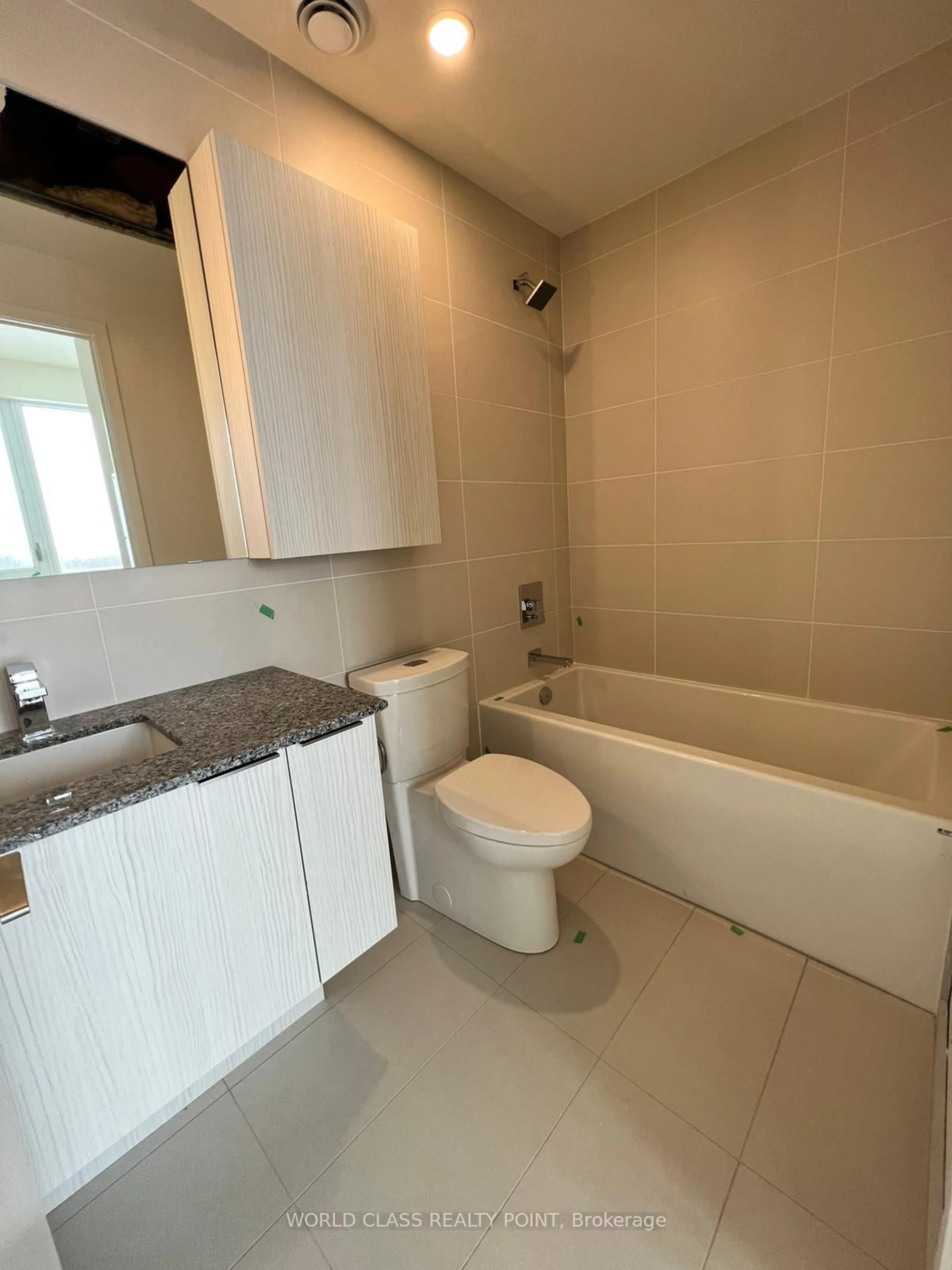 Standard bathroom, ceramic/tile floor for 10 Deerlick Crt #801, Toronto Ontario M3A 0A7